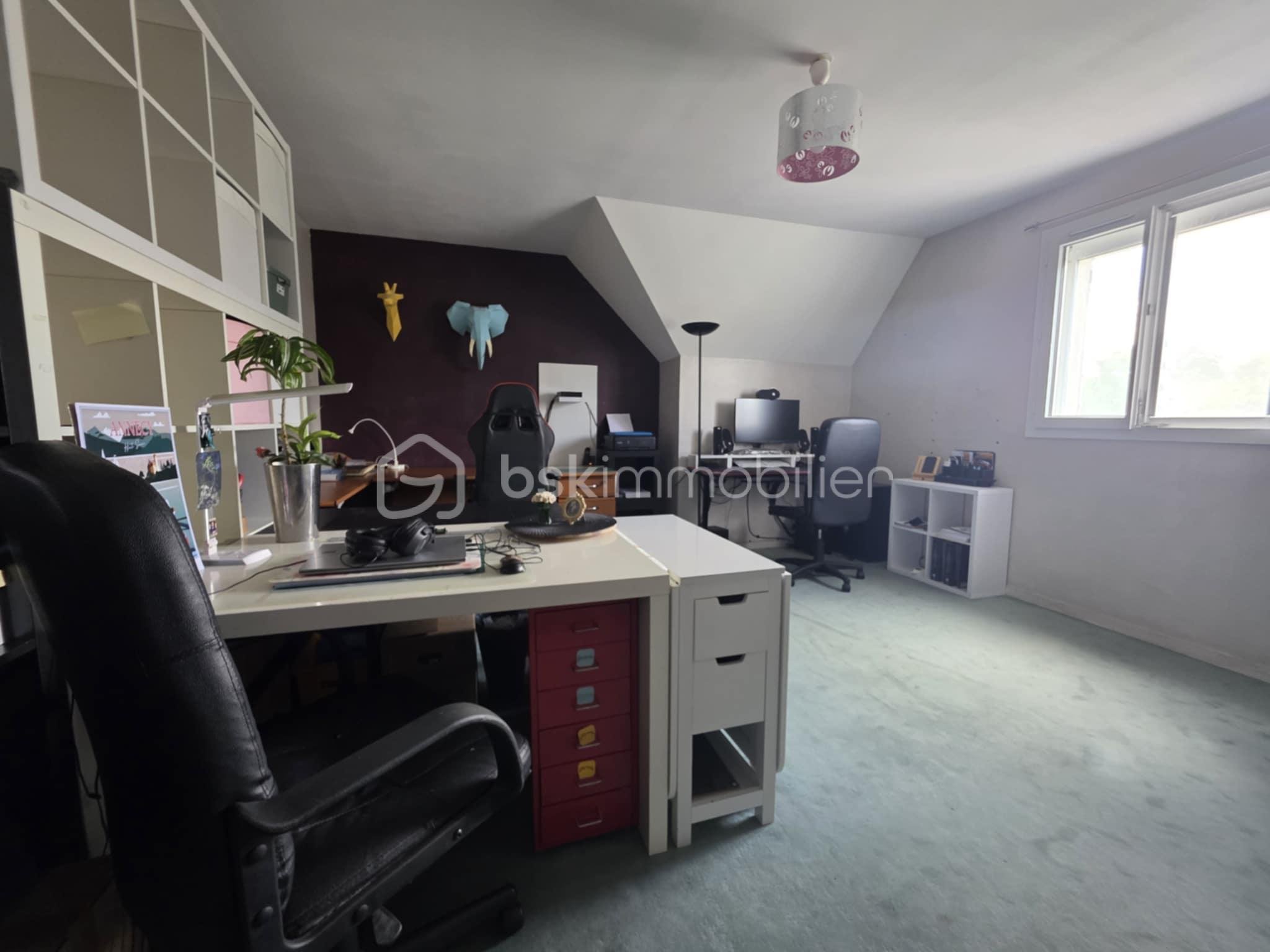 Pavillon de 120 m² - a60ff656-09ee-43b5-82be-64fc5b788a80.jpeg