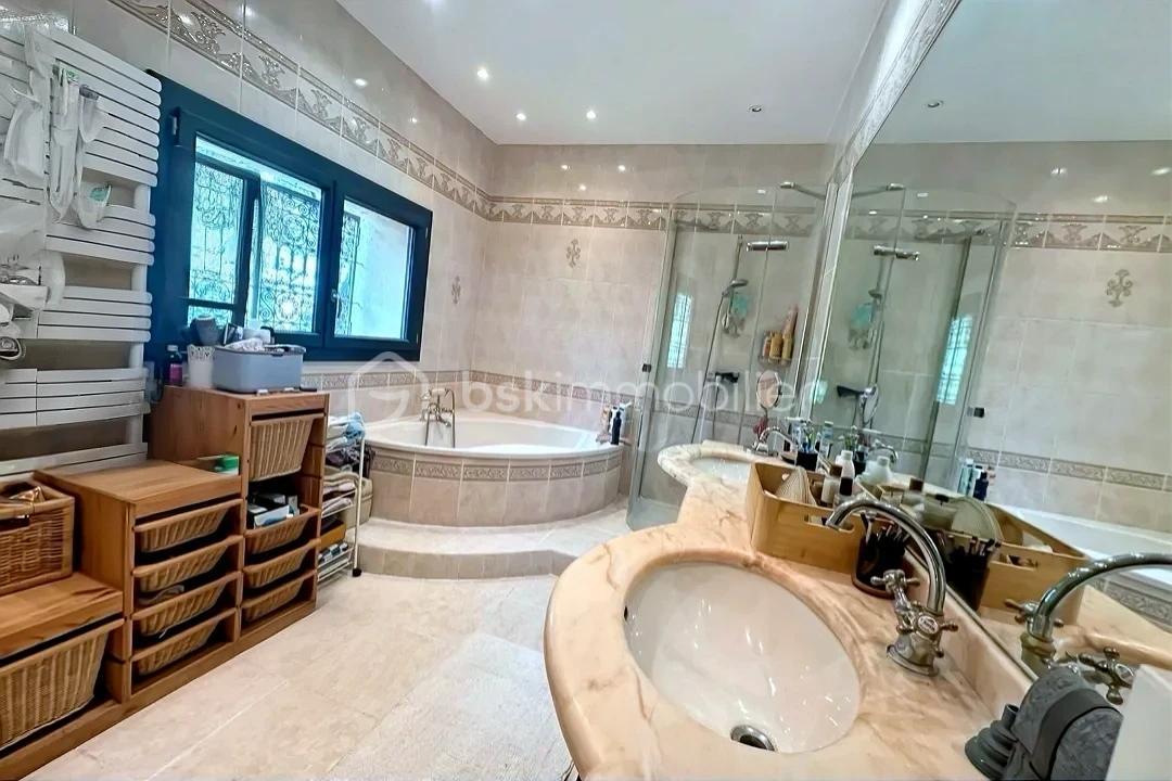 Maison en pierre de 148 m² - PHOTO-2025-10-09-21-40-0.jpg