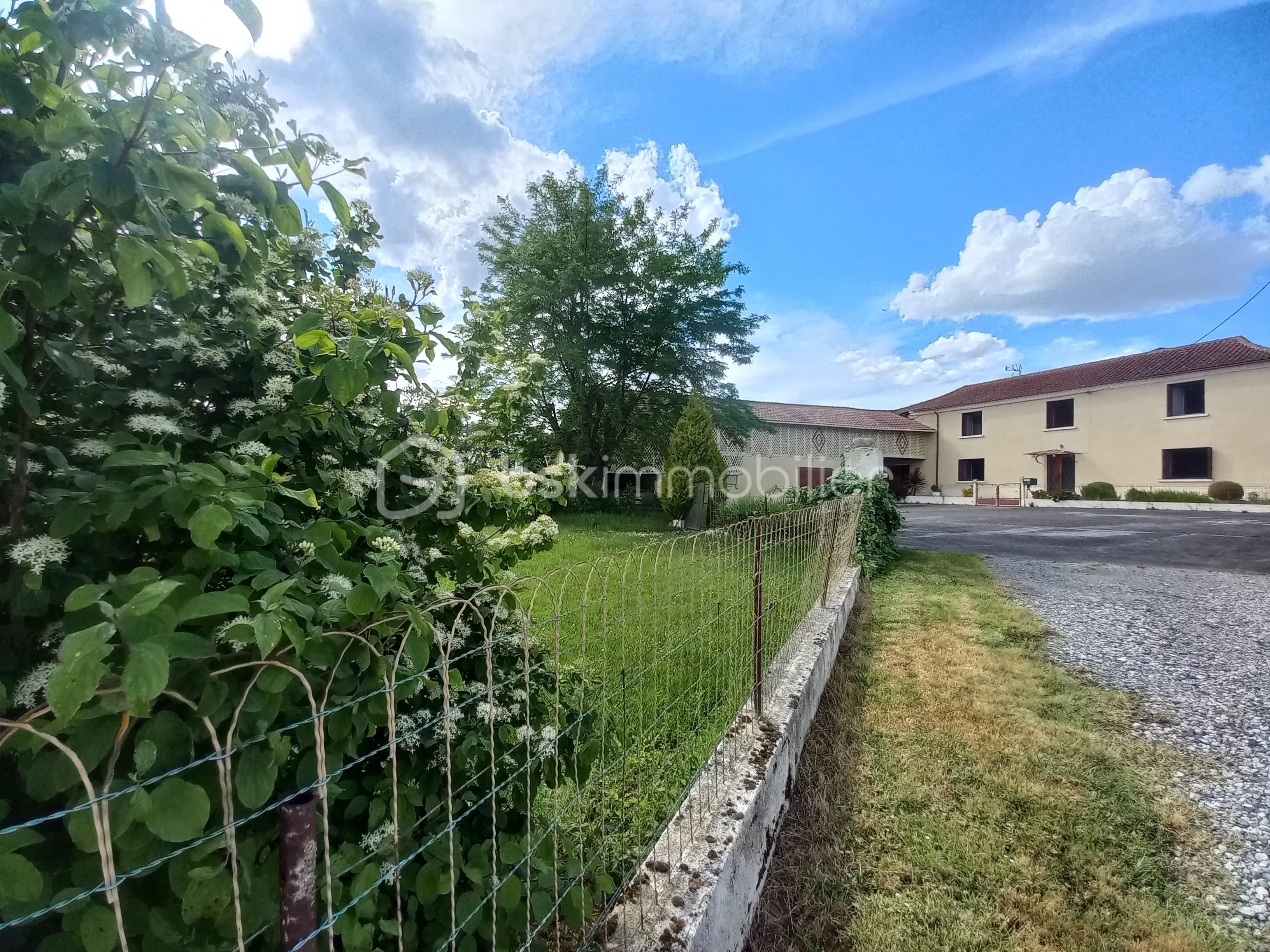 Corps de ferme de 178 m² - 20250514_170730.jpg