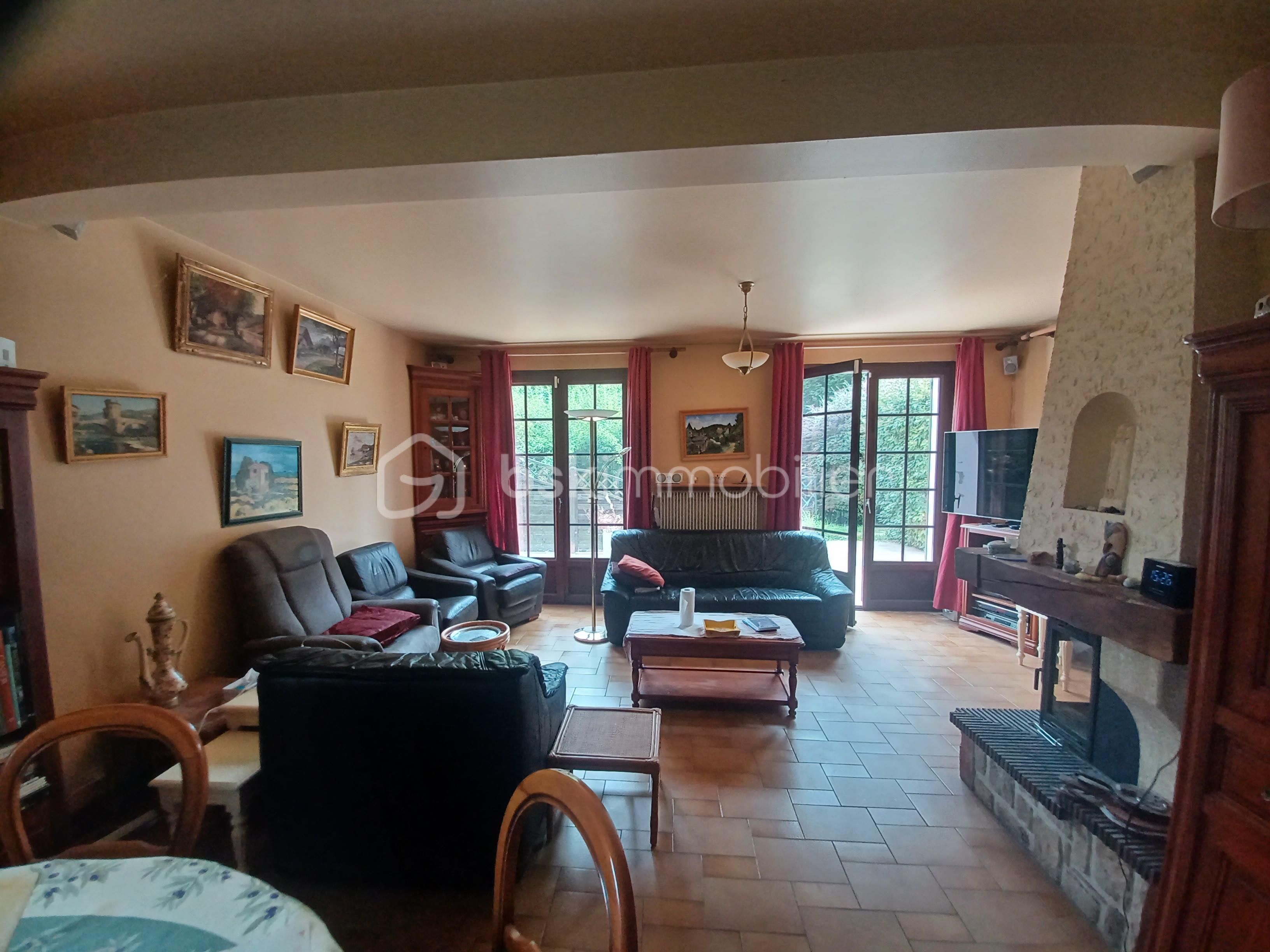 Maison de 173 m² - 20230810_152629.jpg