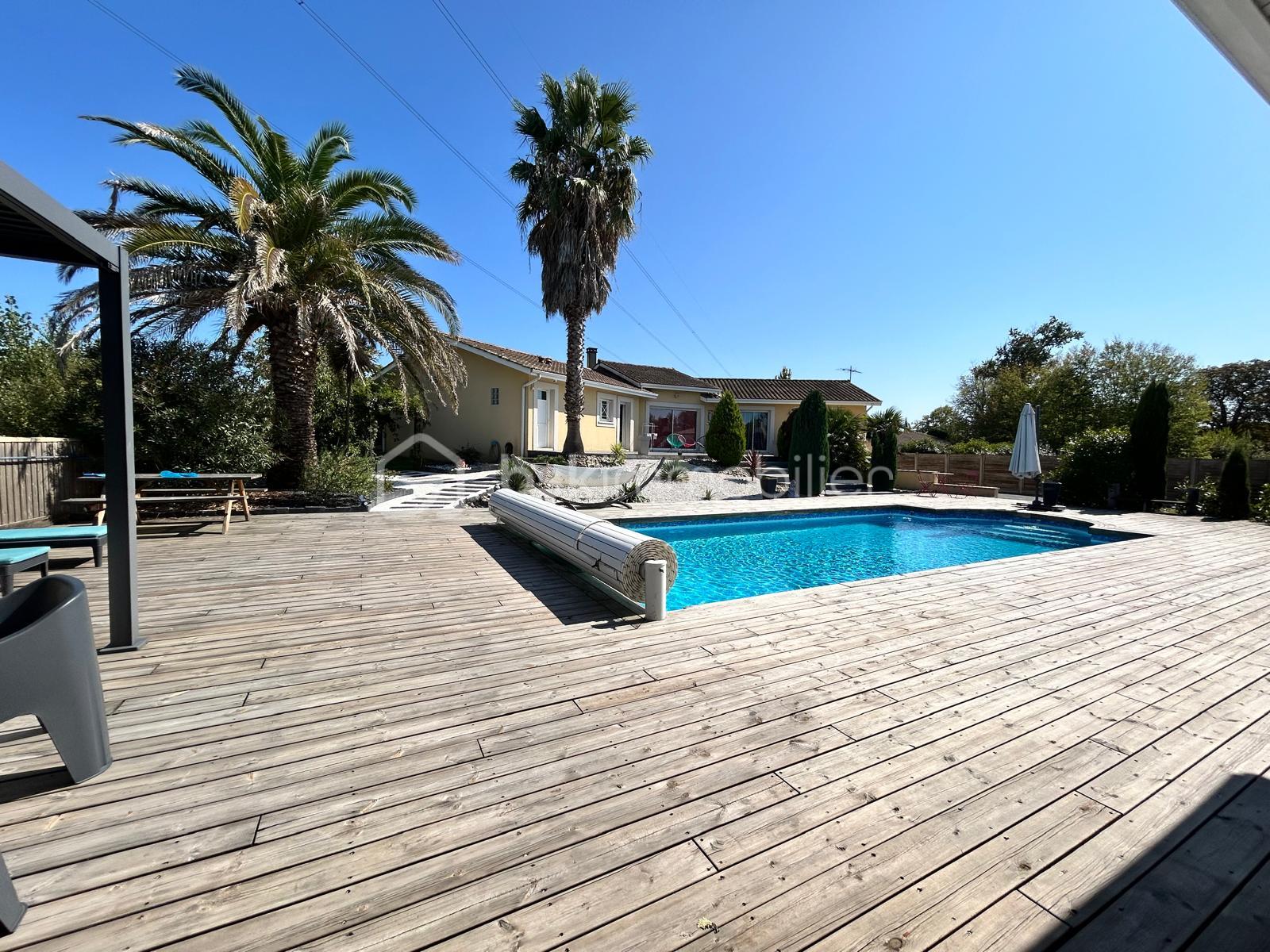 Maison traditionnelle de 201,20 m² - S4.jpg