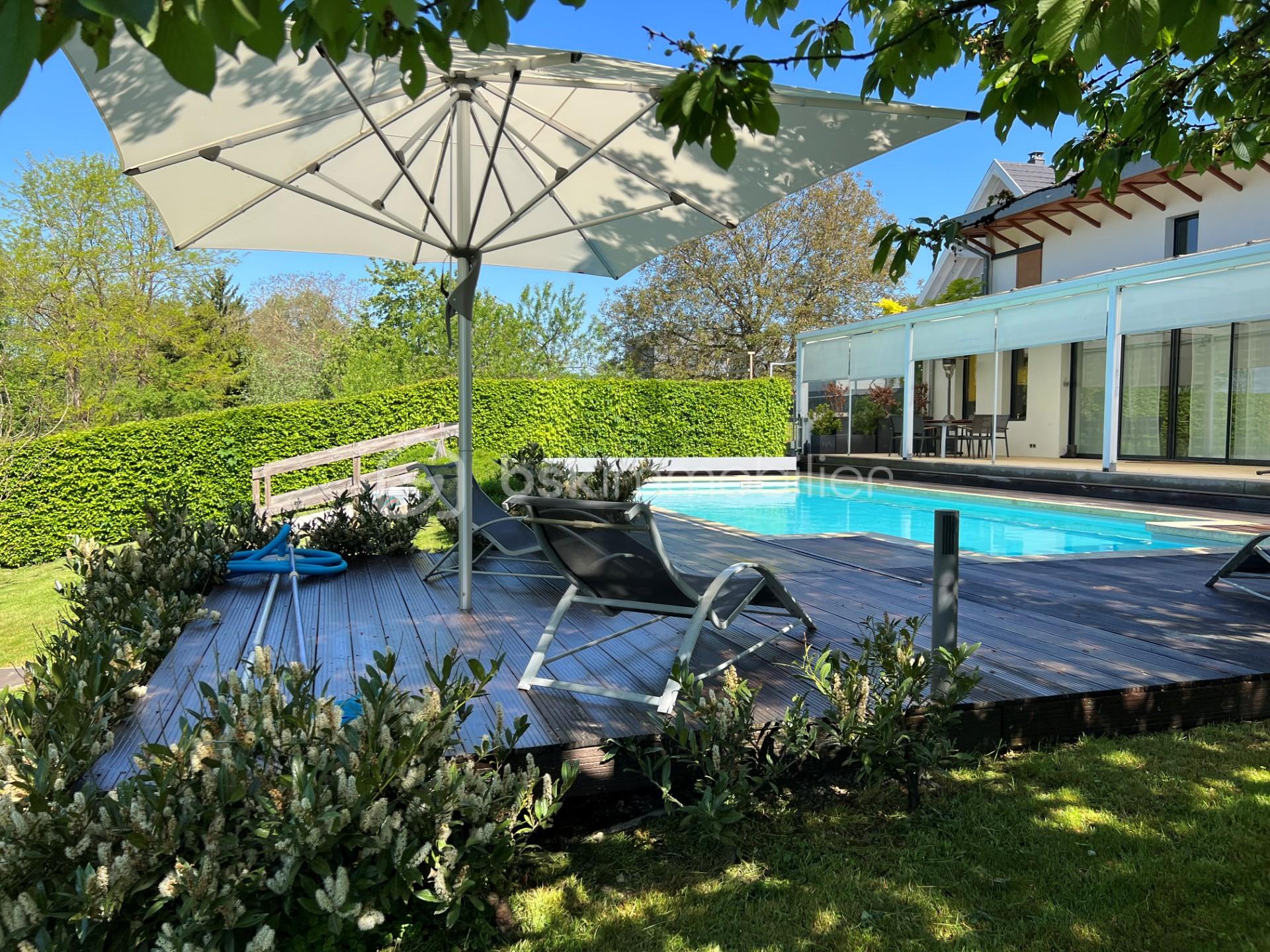 thumbnail_Photo 3.jpg