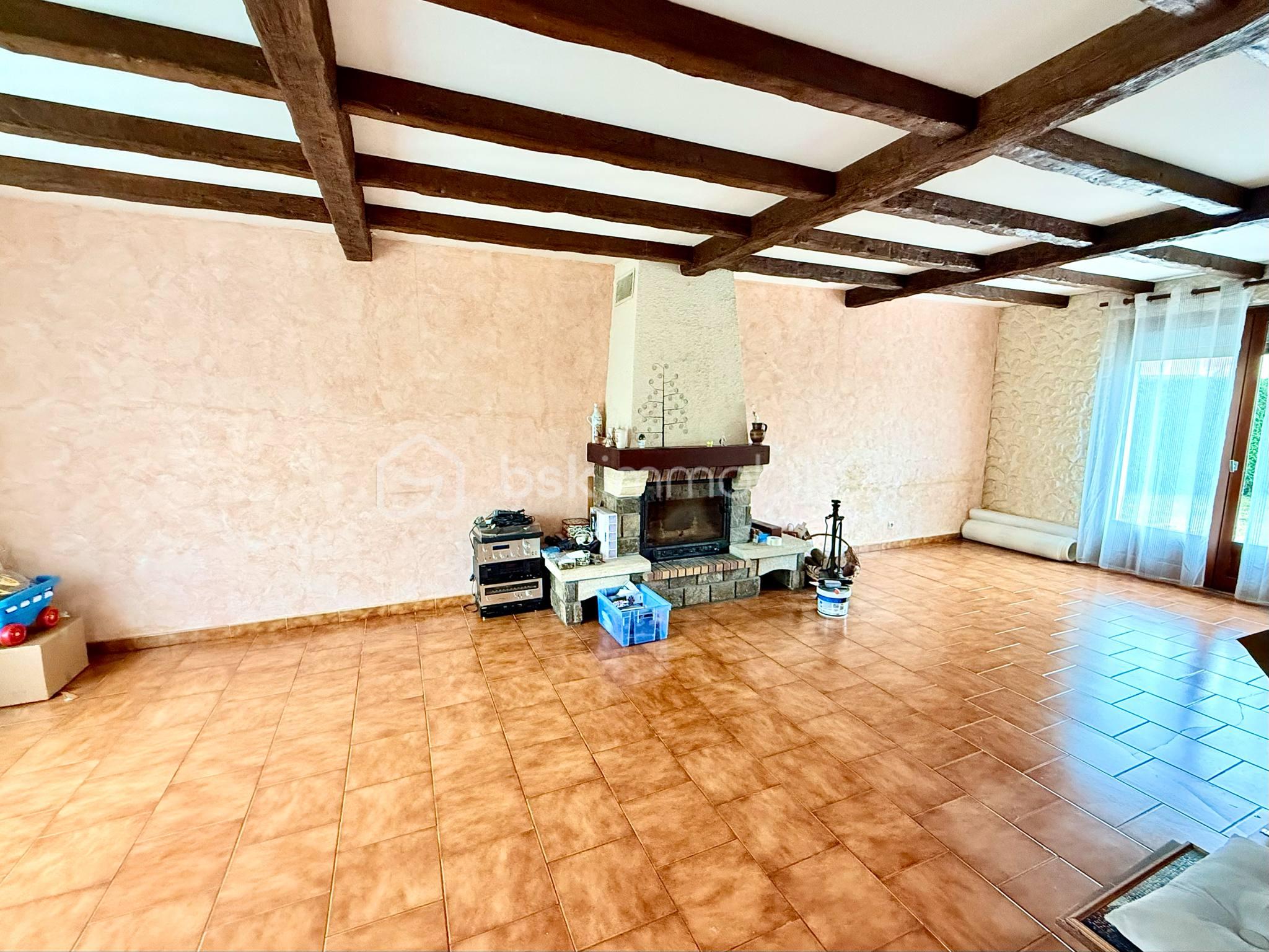 Maison de 161 m² - Salon3.jpg
