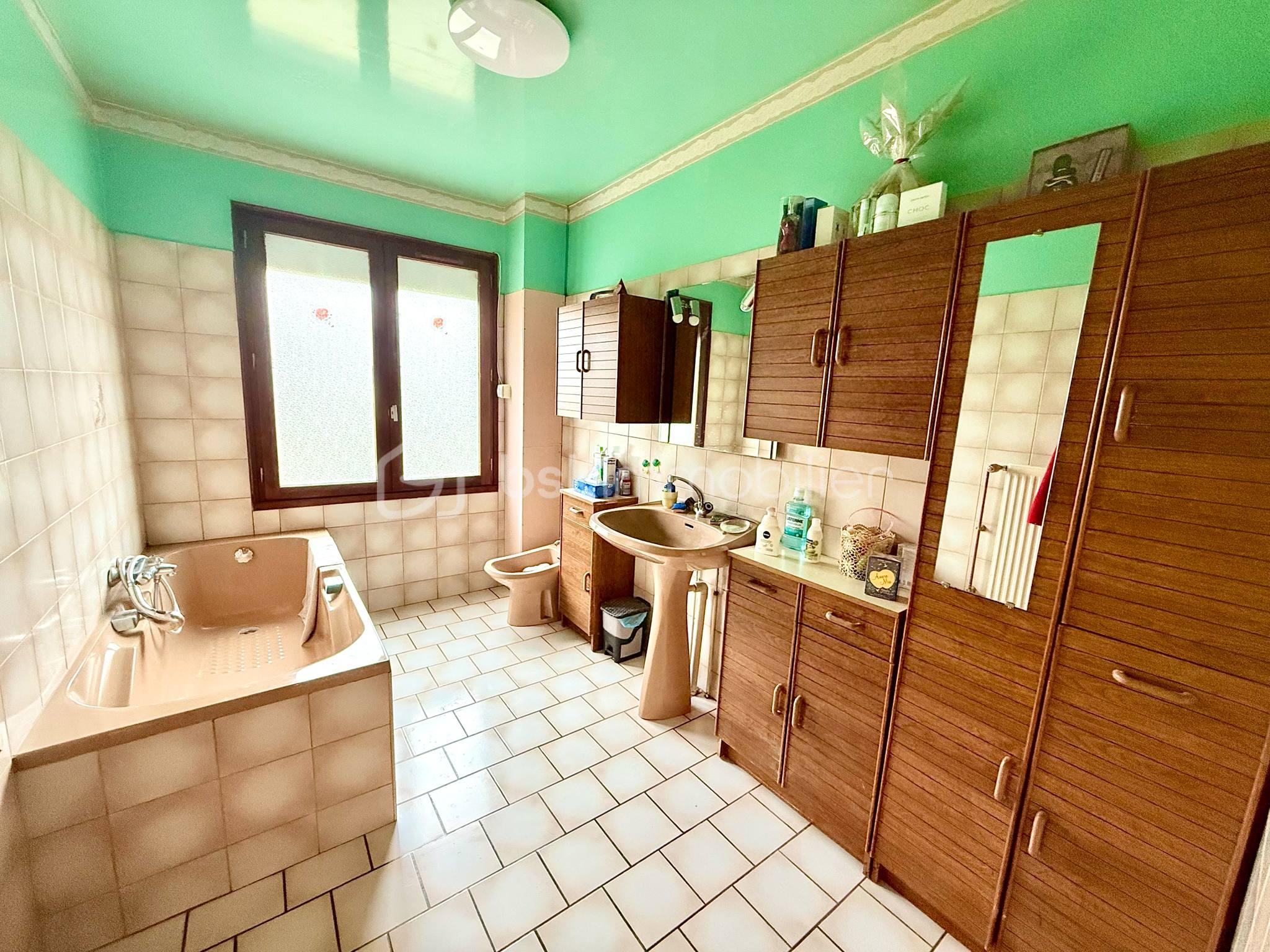 Maison de 161 m² - SDB.jpg