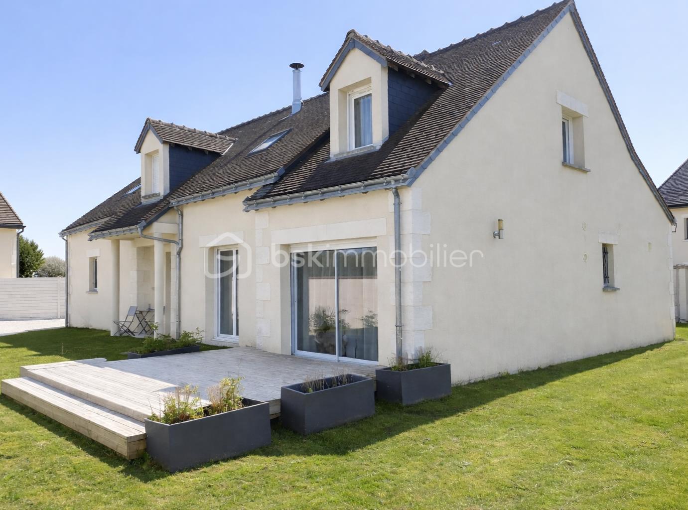 Photo façade droit.png