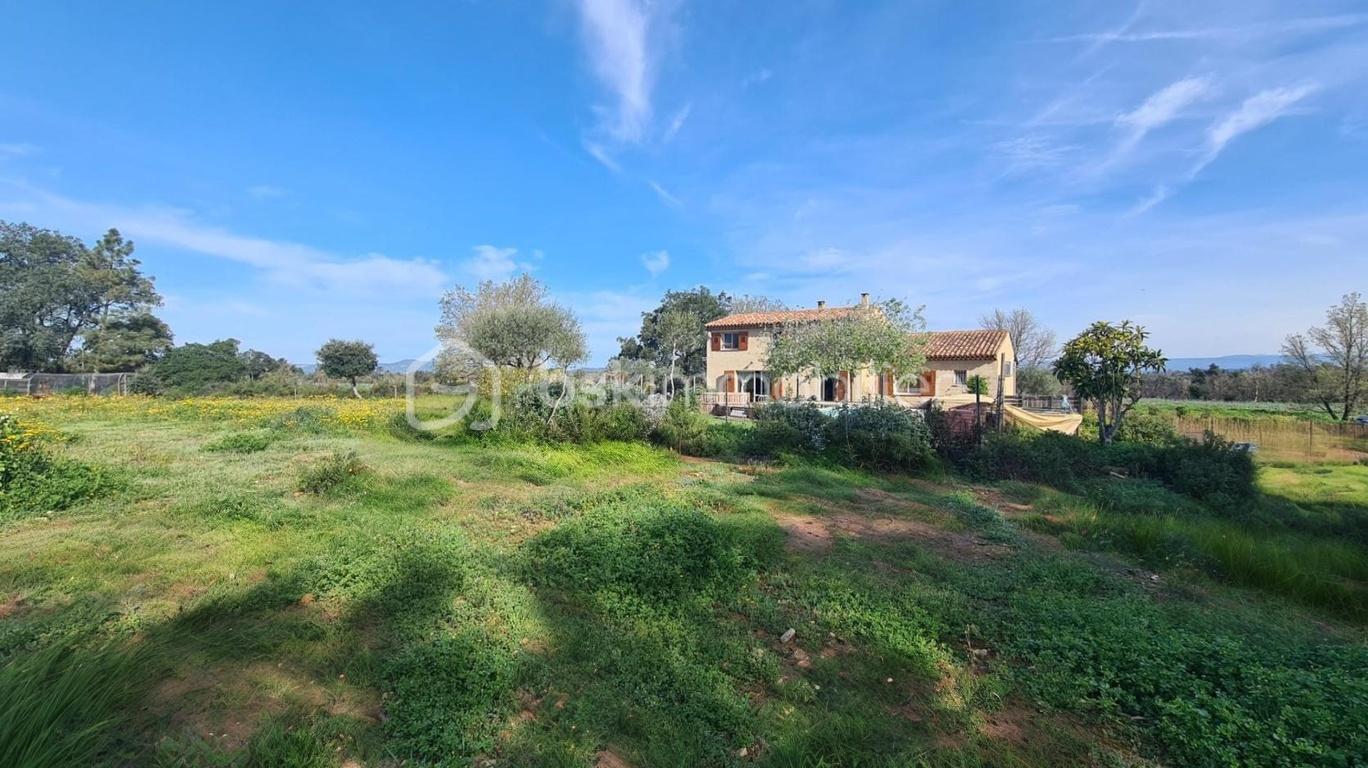 Maison de 162 m² - 14d22ed741f35b5-1.jpg