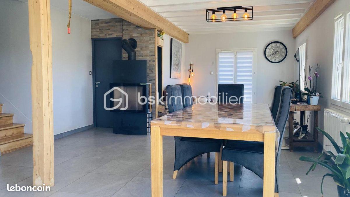Chalet de 129 m² - 0fa2b1305b0bfa74b2875aef4db5b62853850a46.jpg