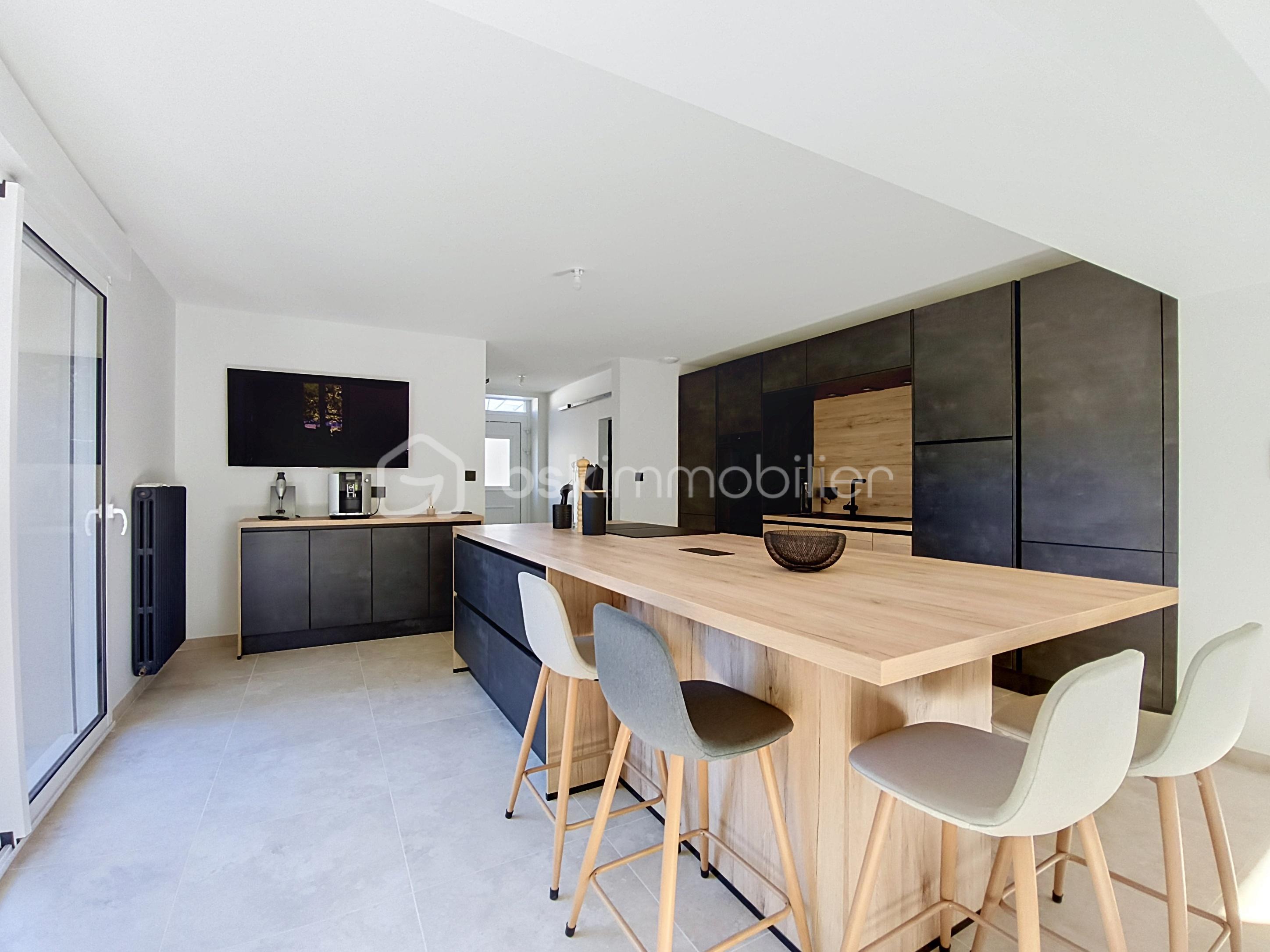Maison 6 pièces 217 m² · à Brazey-en-Plaine · 217 m² · 452 000 €