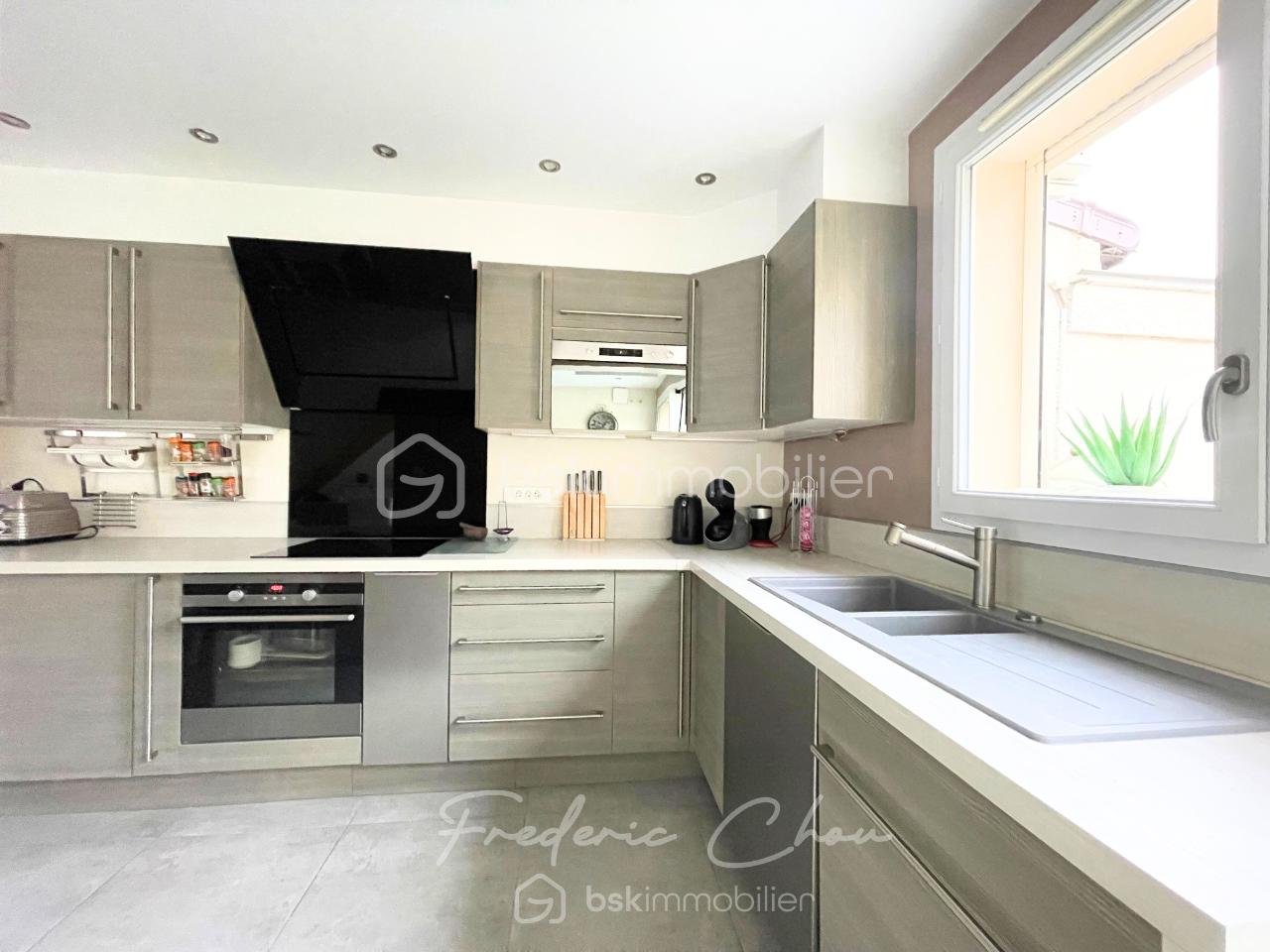 Maison contemporaine de 123 m² - 5.png