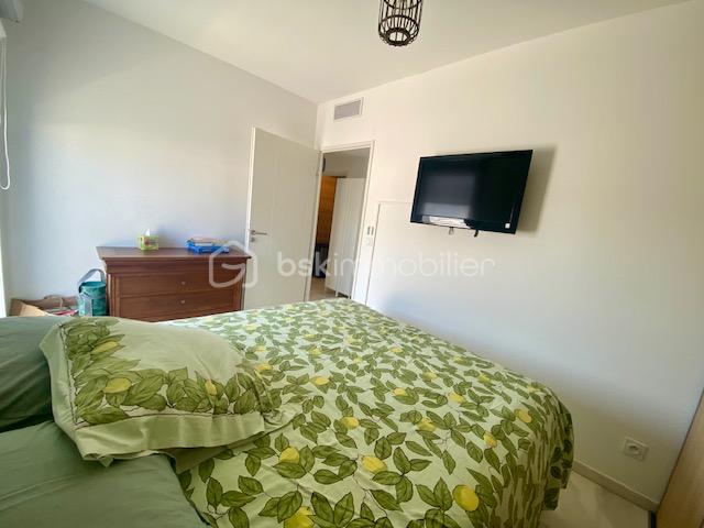 Appartement de 103 m² - iWxQRaXbWjAHbVLeMzg9JPENm8hkmmulgTYjZJaT.jpg