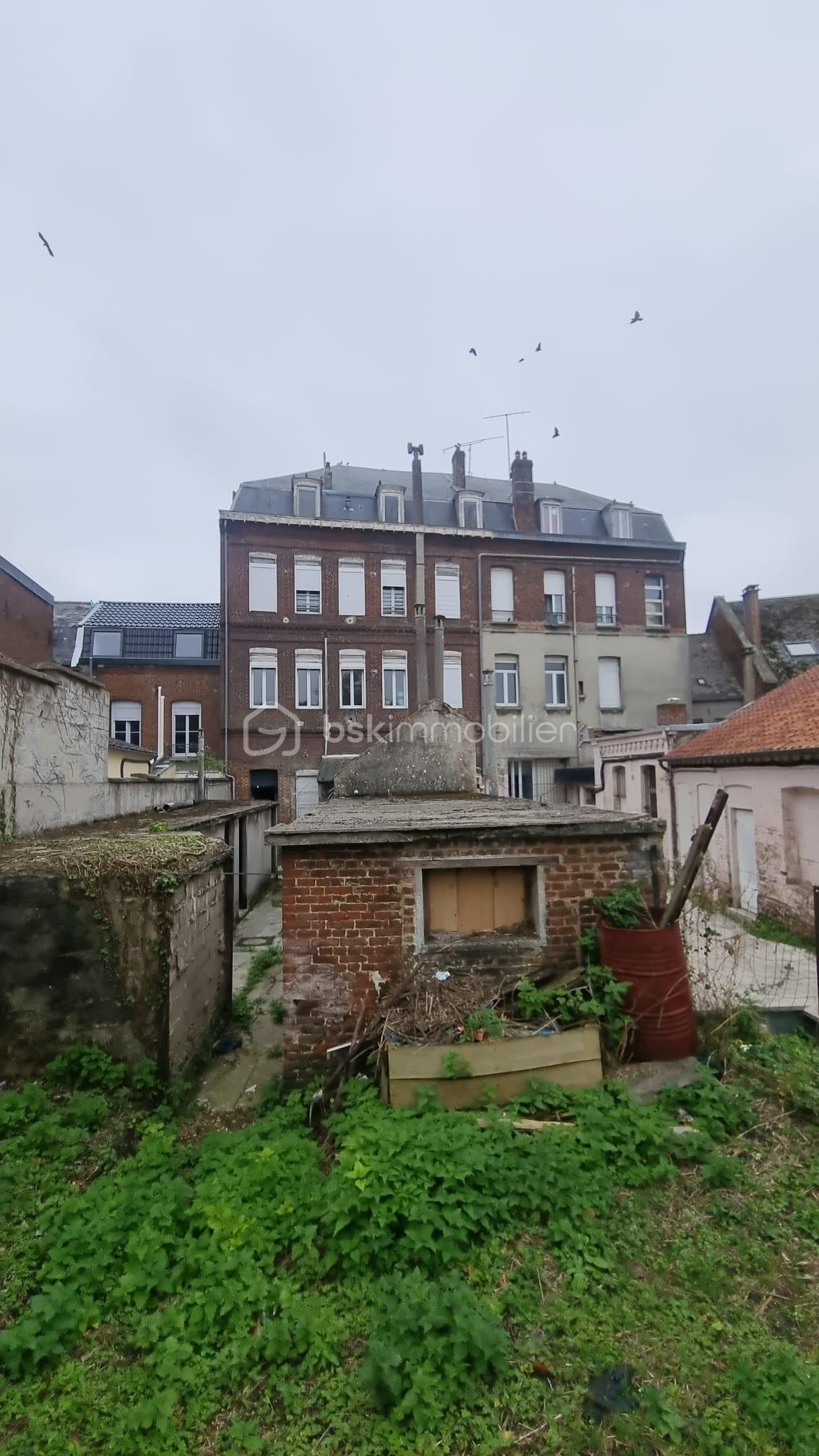 Immeuble de 300 m² - IMG-20251022-WA0041.jpg