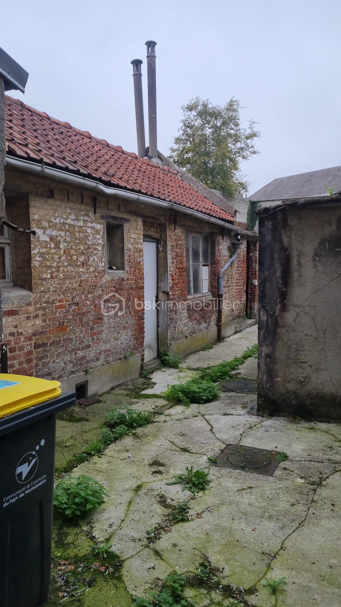 Immeuble de 300 m² - IMG-20251022-WA0034.jpg