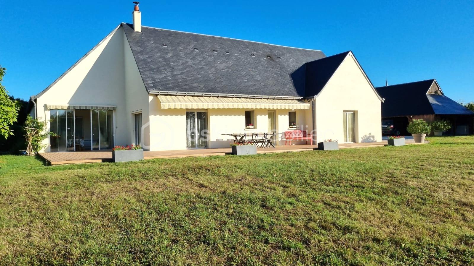 Maison de 206 m² - PHOTO-2025-09-05-10-33-21.jpg