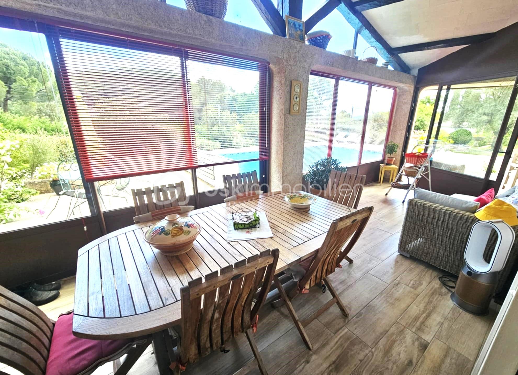 Maison provencale de 130 m² - b2916c77-b25d-4915-af6f-123e5b8b1bf8.jpg