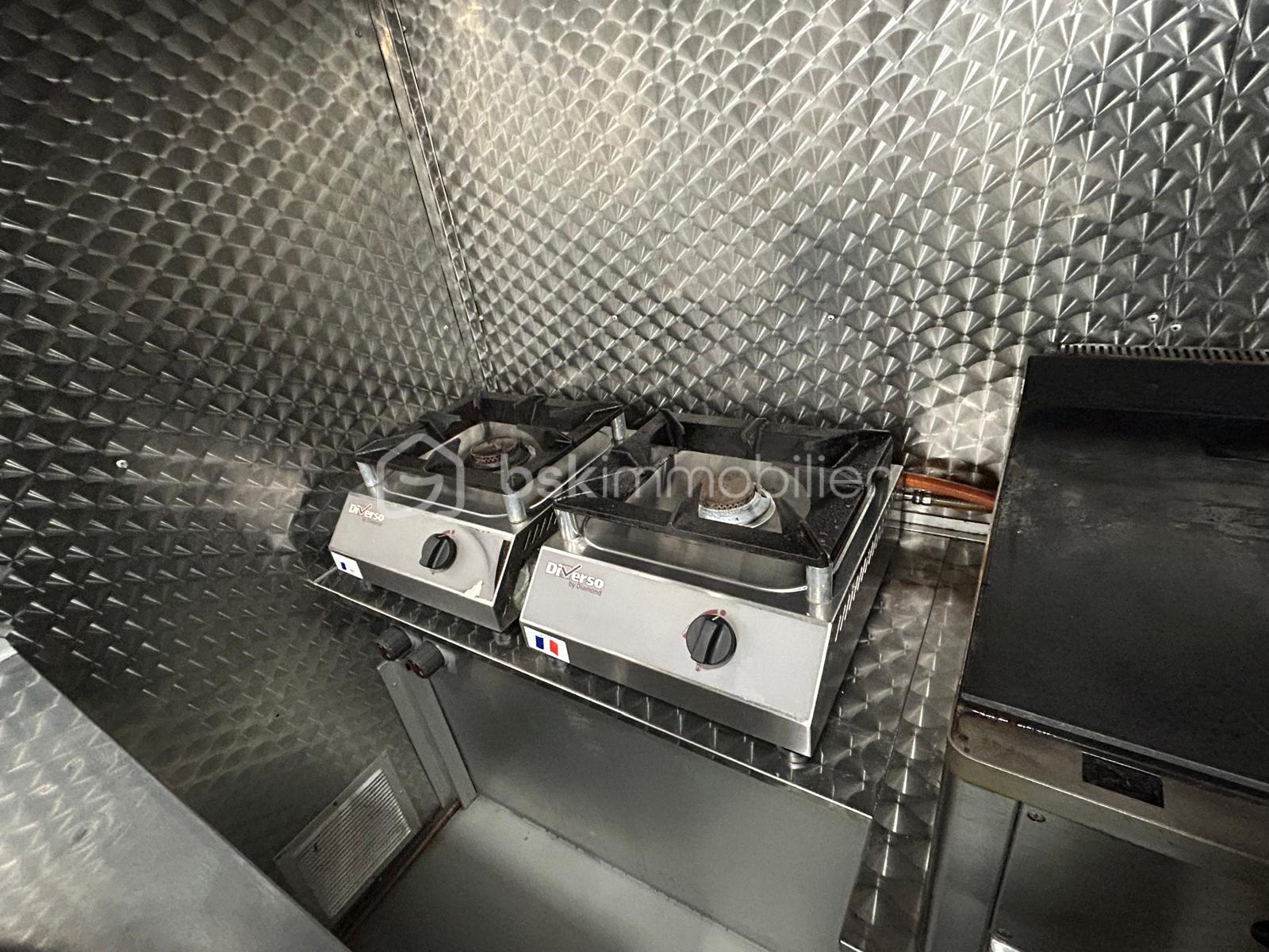 Fonds de commerce - PHOTO-2026-01-26-16-10-47.jpg