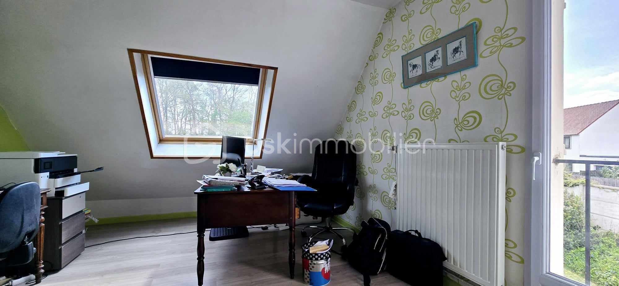 Maison de 300 m² - 491005791_679604224586781_4314683511984542753_n.jpg