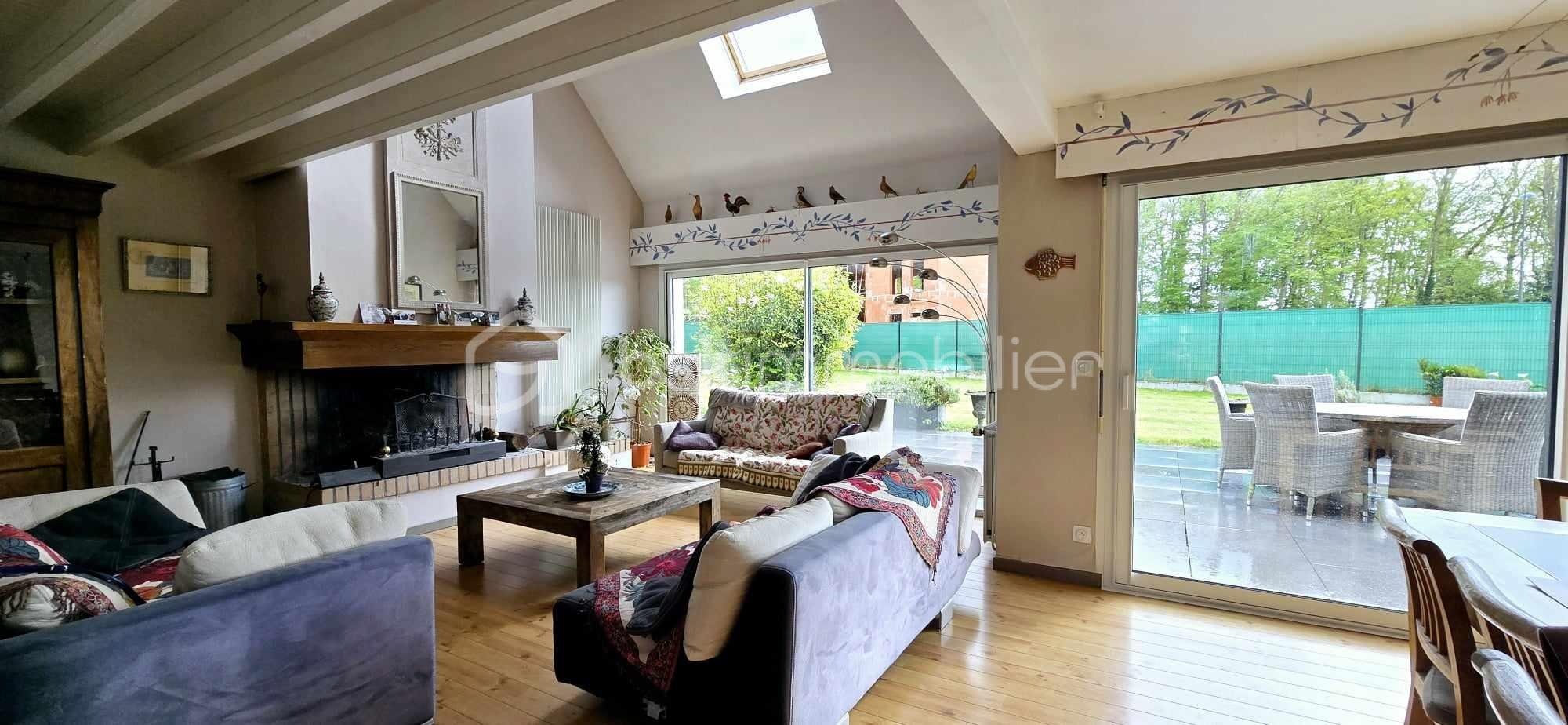 Maison de 300 m² - 491007637_593077917109012_5942390469163457688_n.jpg
