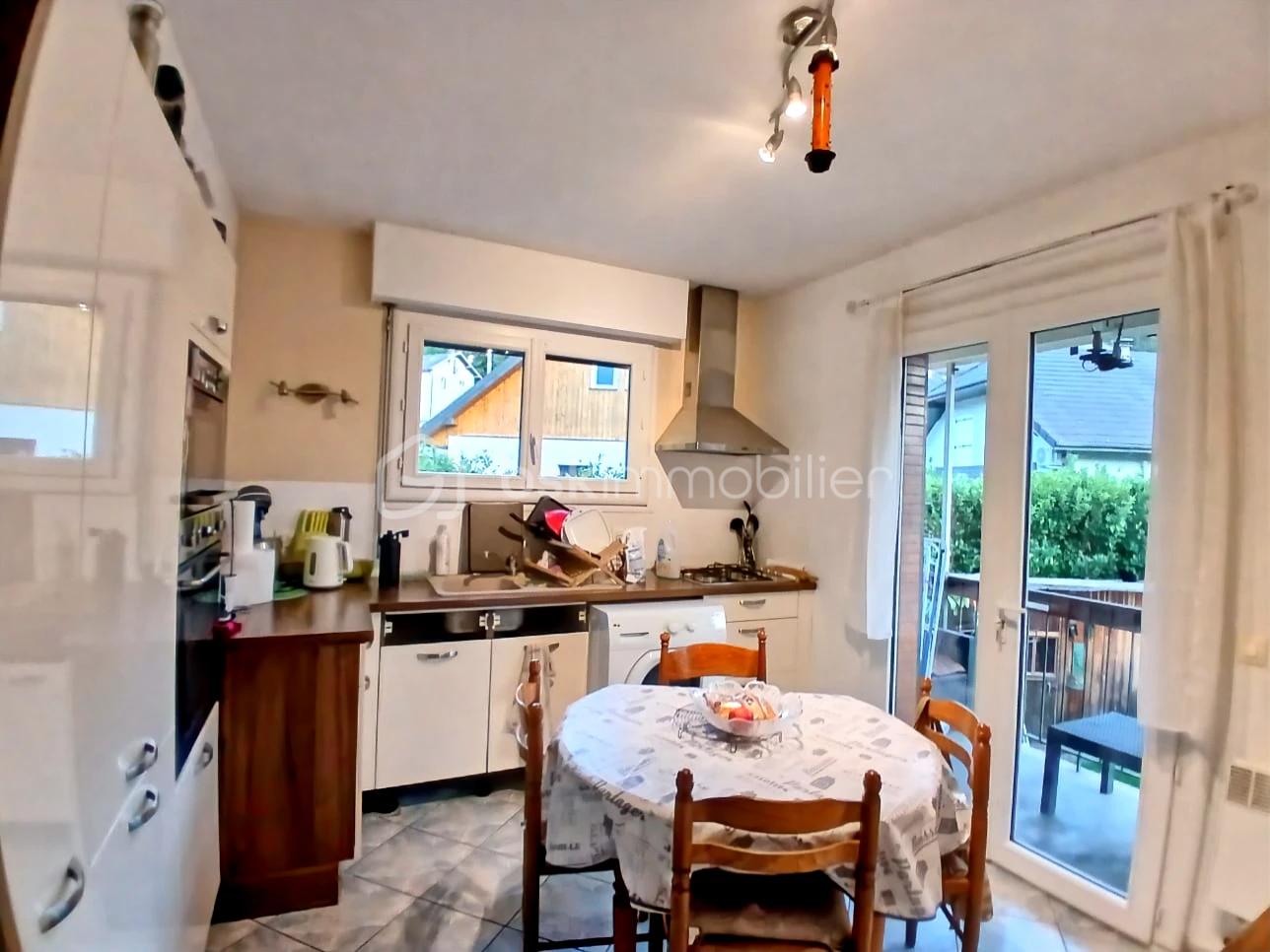 Maison traditionnelle de 124 m² - liloo-downloaderW8oUZg