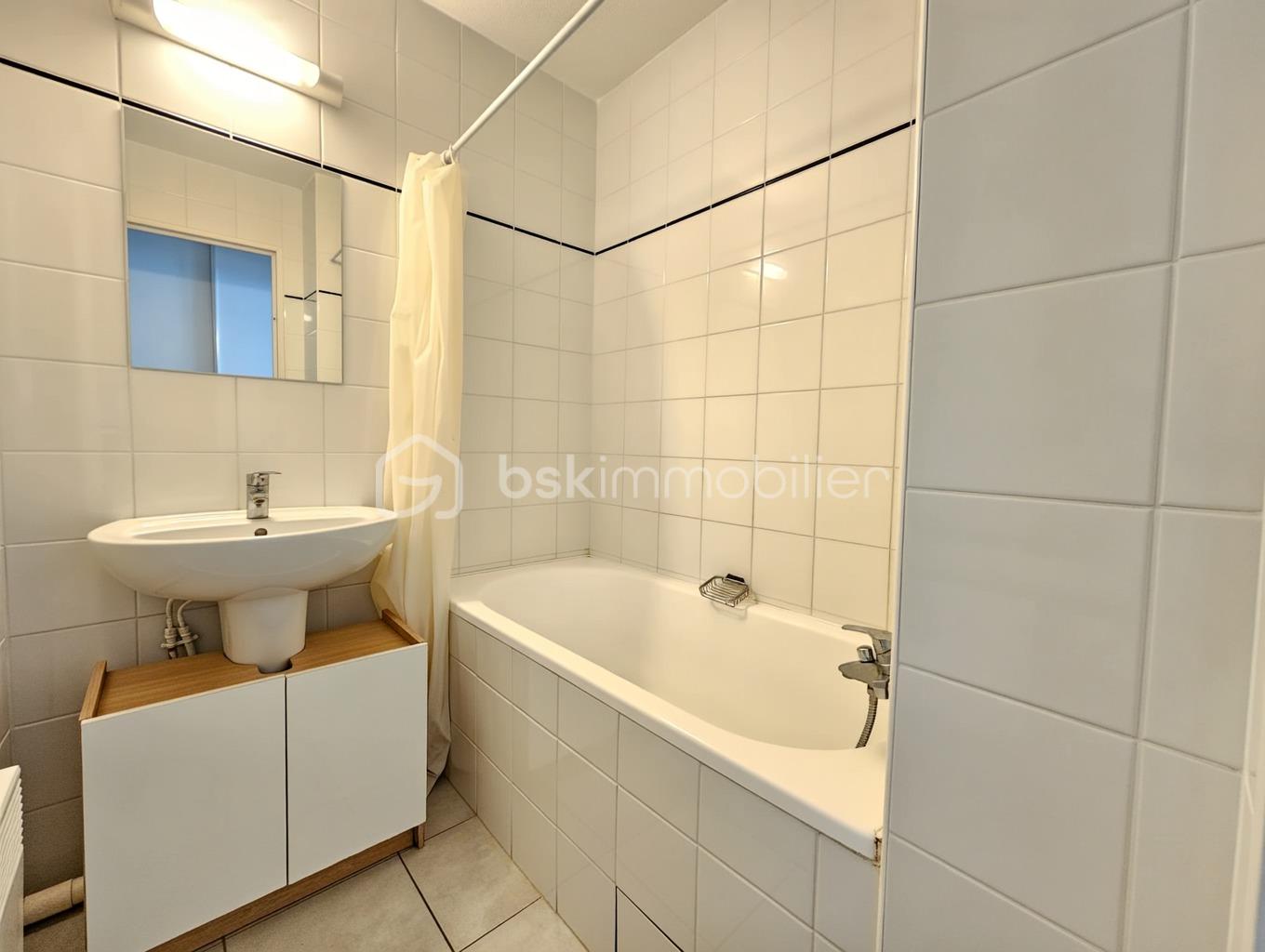 Appartement de 29 m² - WhatsApp Image 2025-08-29 at 17.38.02-62361.jpg
