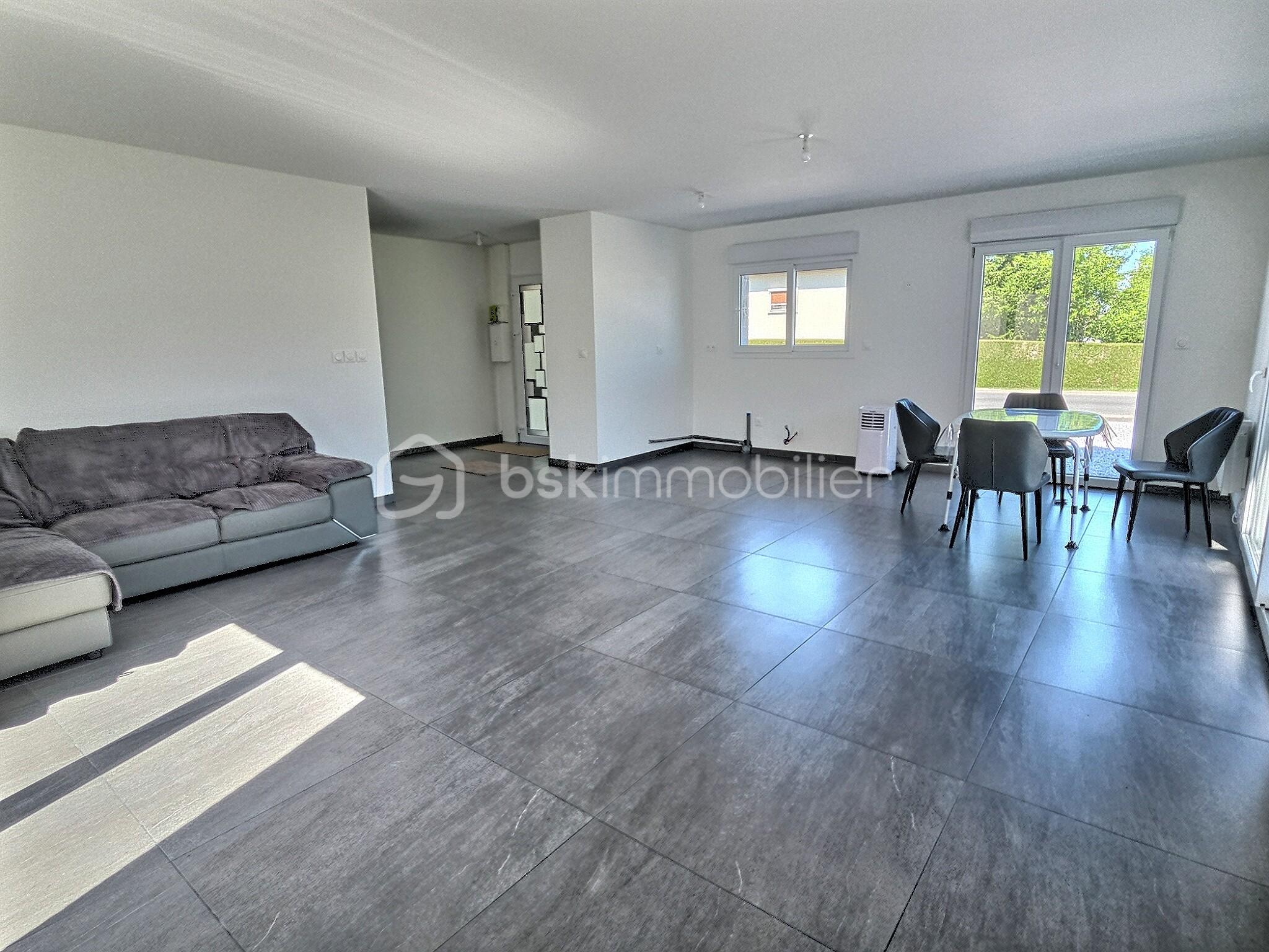 Maison de 94 m² - exposio_132677046.jpg