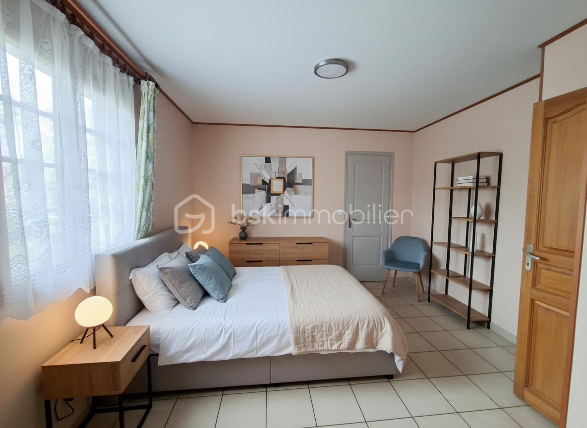 Maison de 132 m² - chambre photo 3.jpg