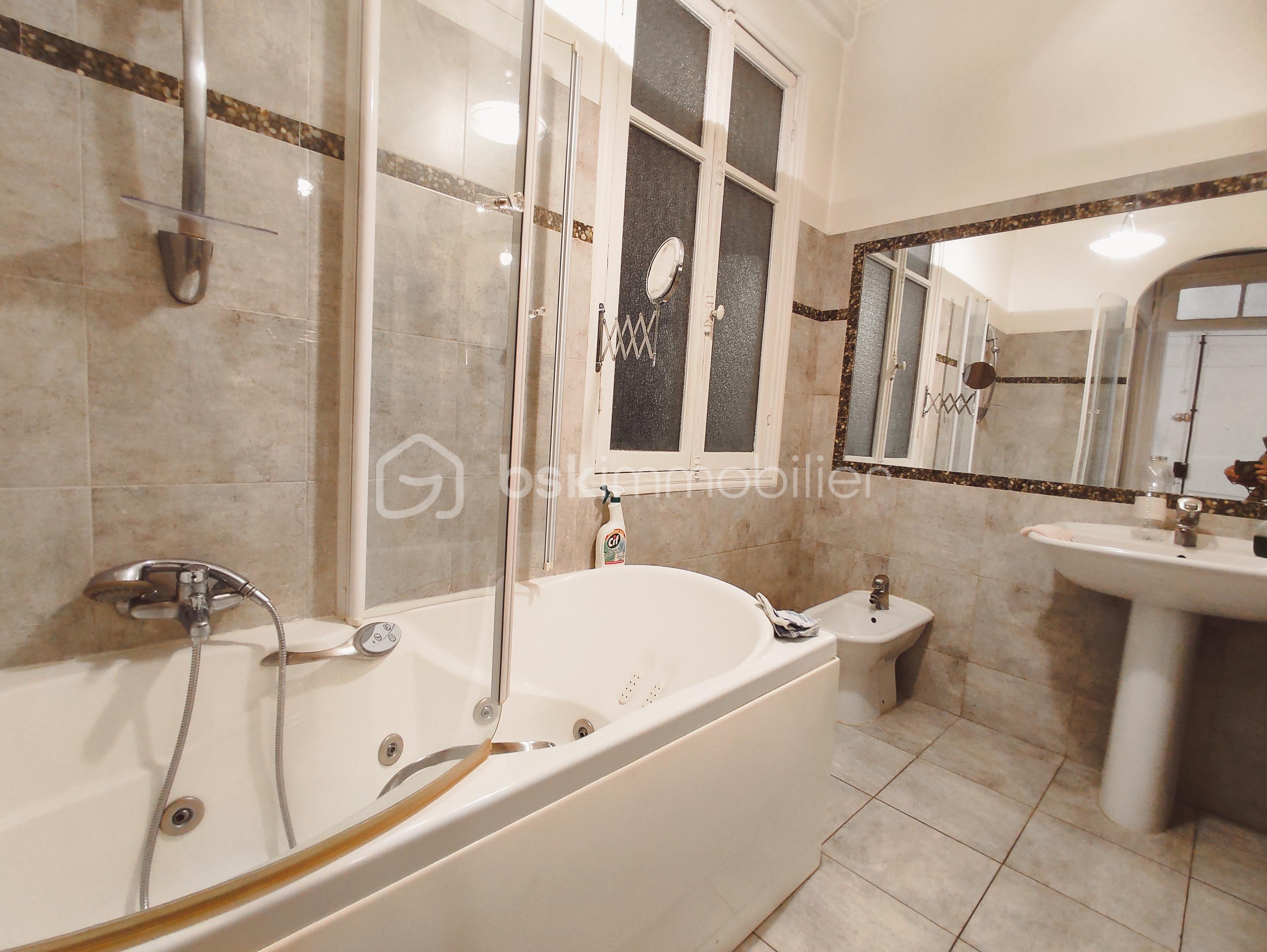Appartement de 107 m² - 1753282164129.jpg