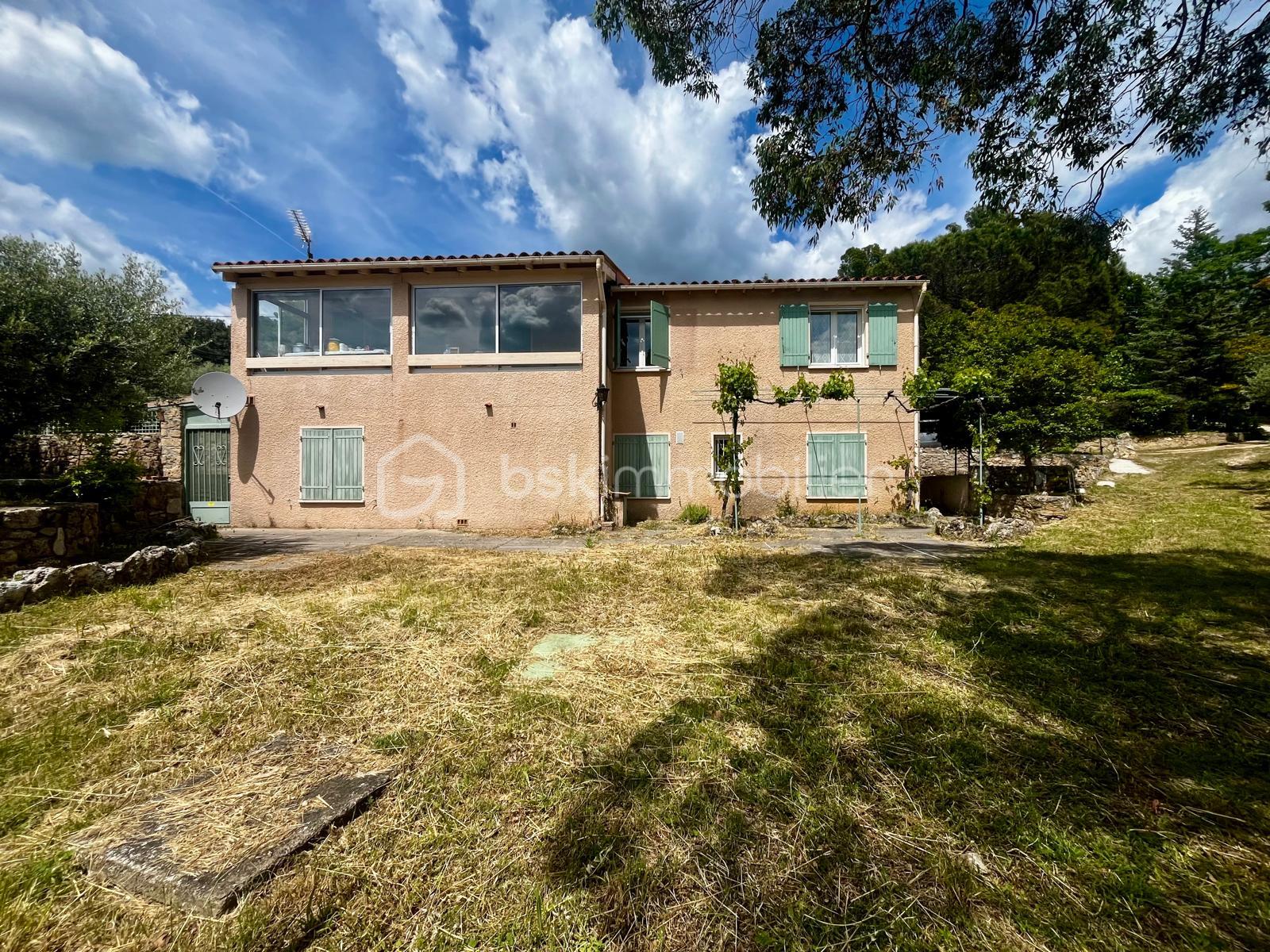 Maison de 154 m² - WhatsApp Image 2025-05-26 à 13.59.41_c4cc612f.jpg