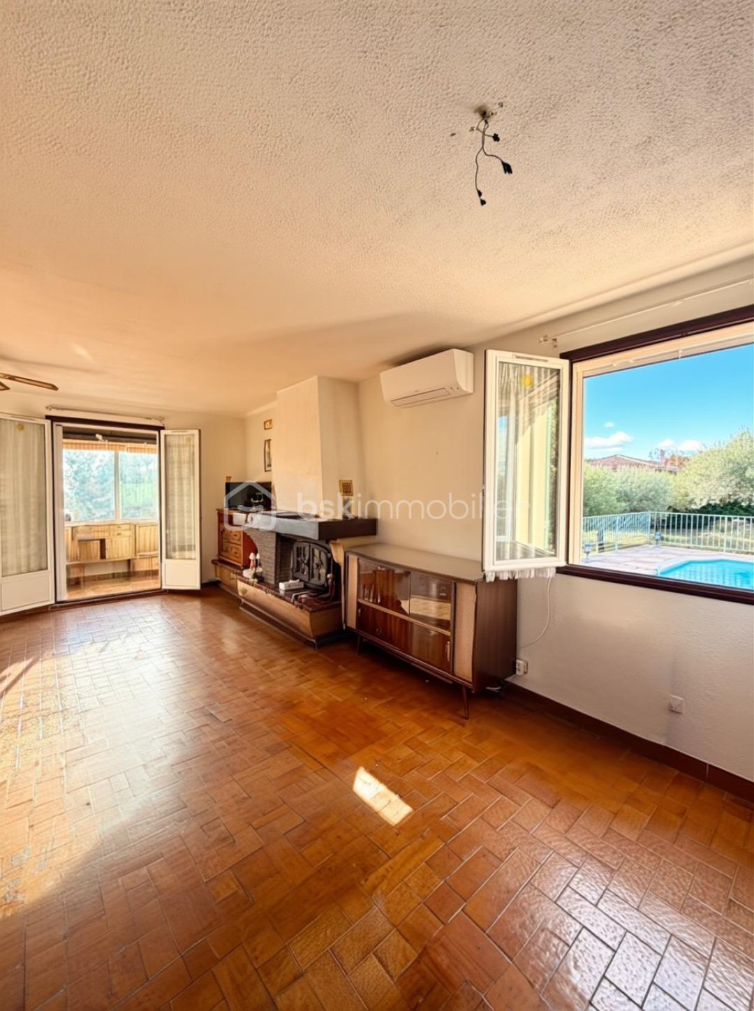 Maison de 154 m² - 9df2d6a910d44ee-1.jpg