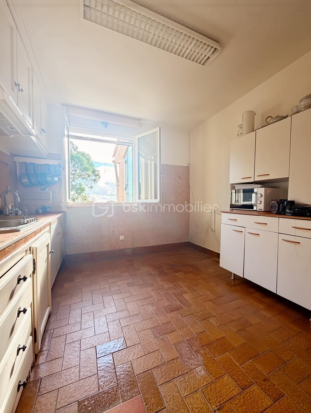 Maison de 154 m² - 16db98f43508a31-1.jpg