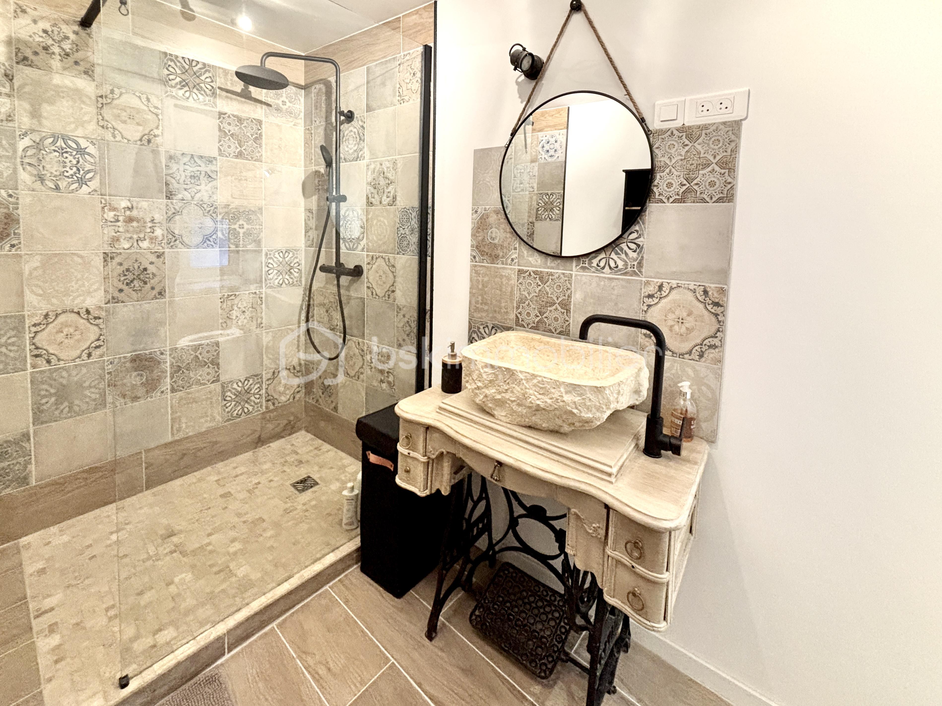 Maison de village de 113 m² - A10CEB8B-86BC-460F-9DDE-8A27860E43A5_1_201_a.jpeg