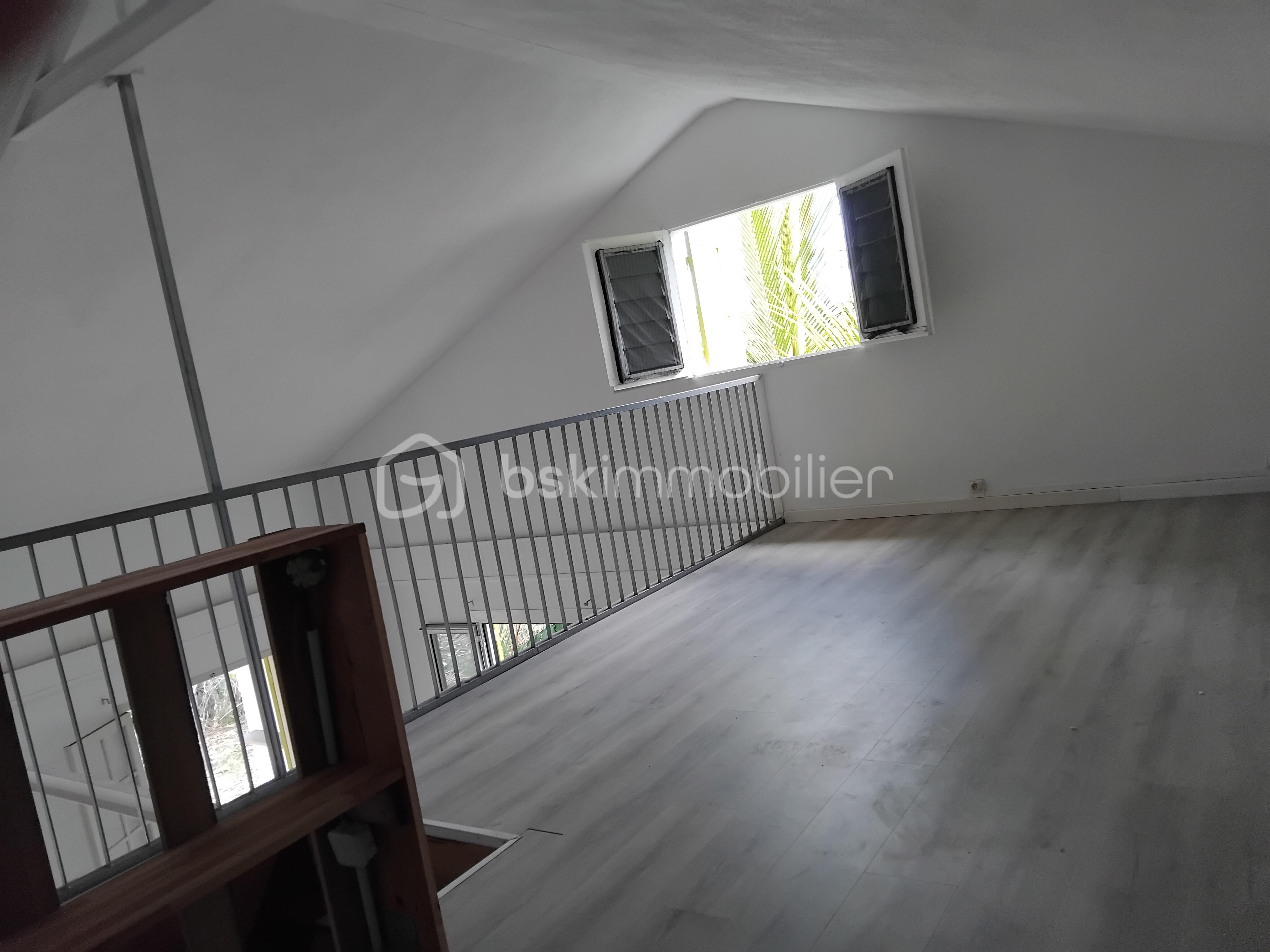 Villa de 164 m² - mezzanine villa.jpg