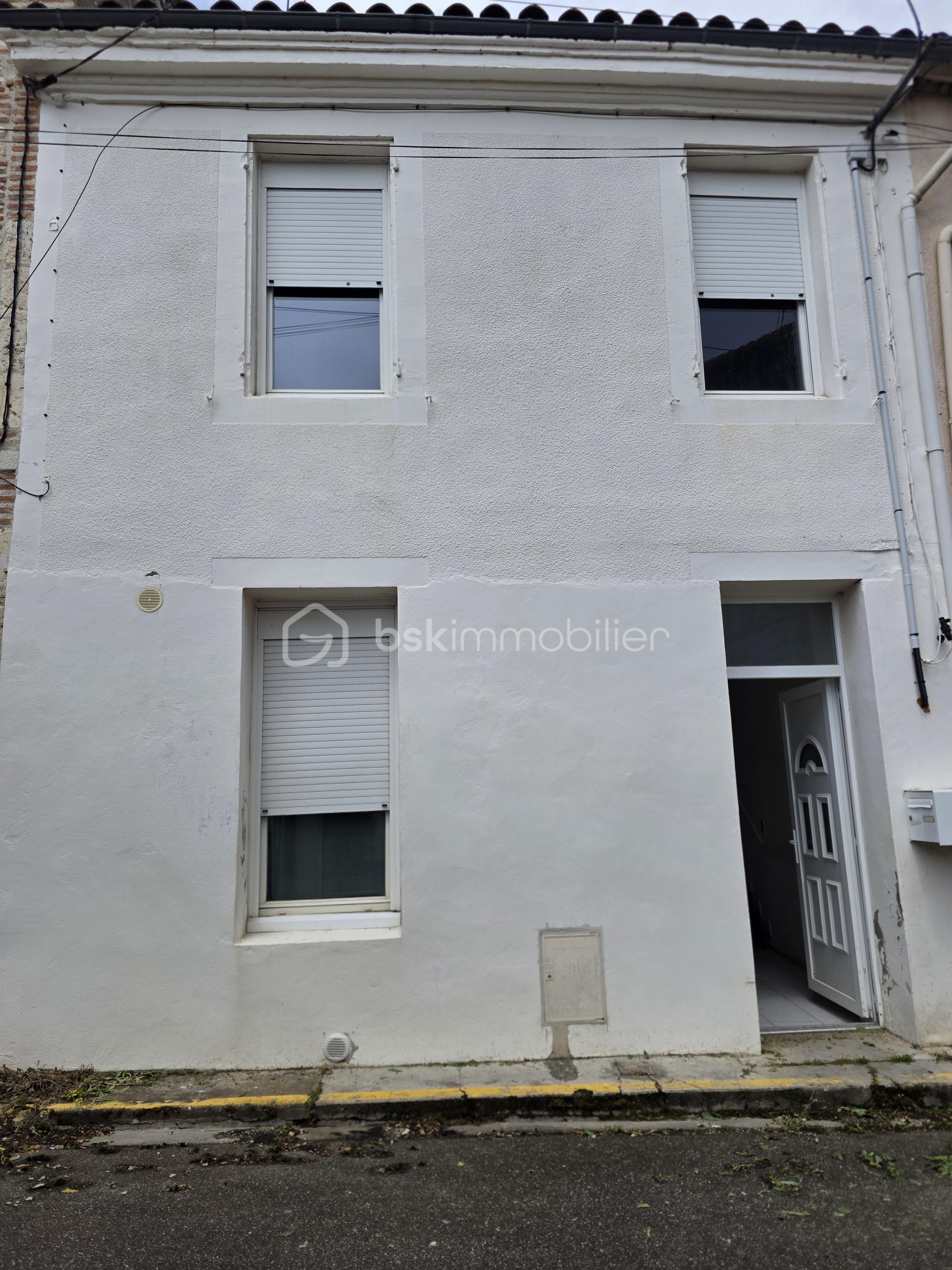 Maison 3 pièces 72 m² · à Le Passage · 72 m² · 75 000 €