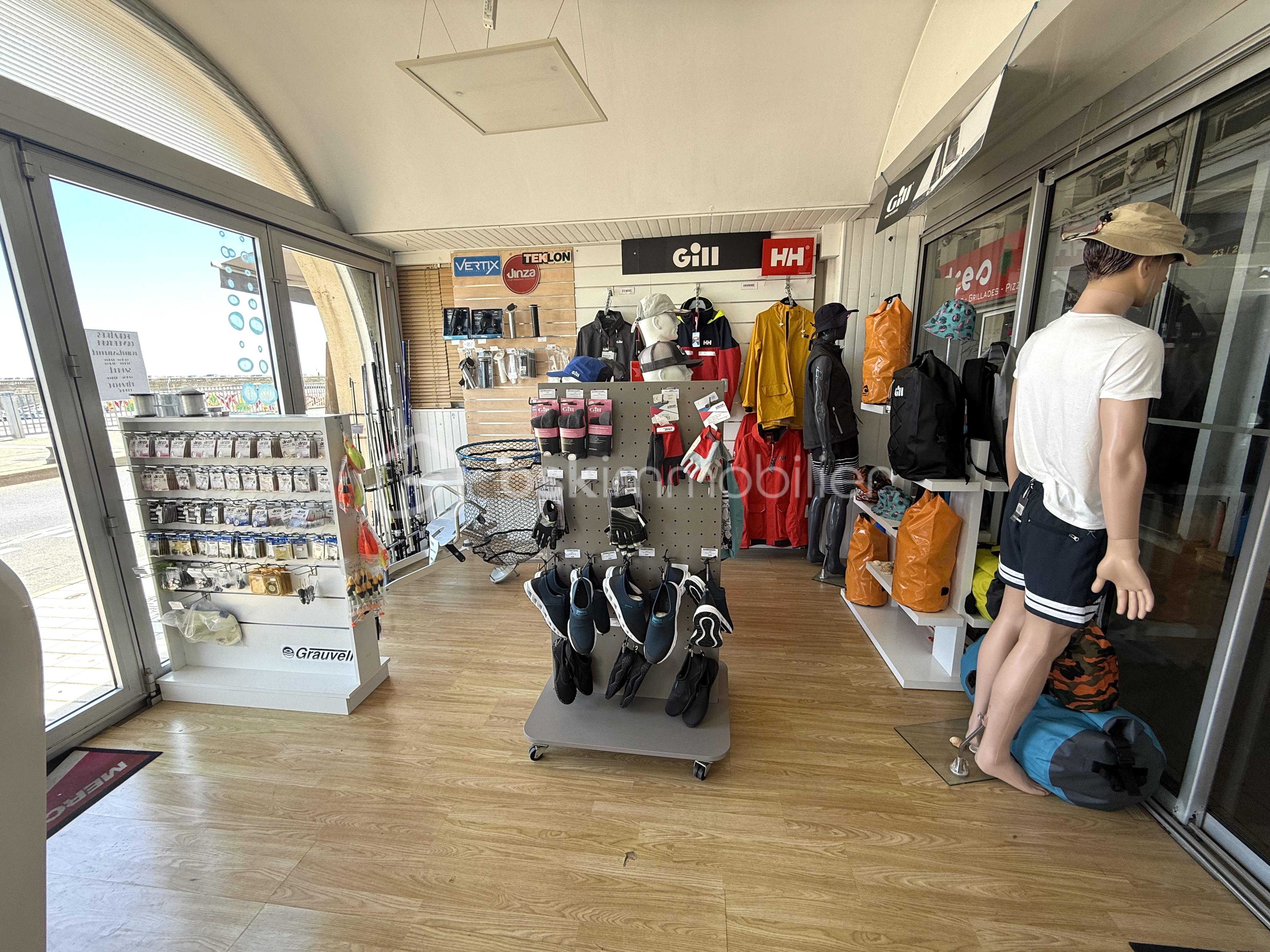 Local commercial de 150 m² - IMG_3429.jpeg