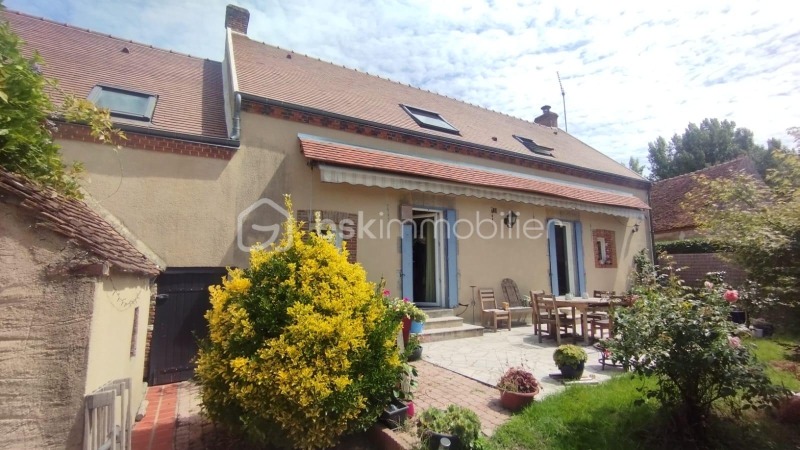 Corps de ferme de 114,31 m² - LfsUnWkK3UDUNhU83cj9kCeNGh5ZttR0Gx2rkdUd.jpg