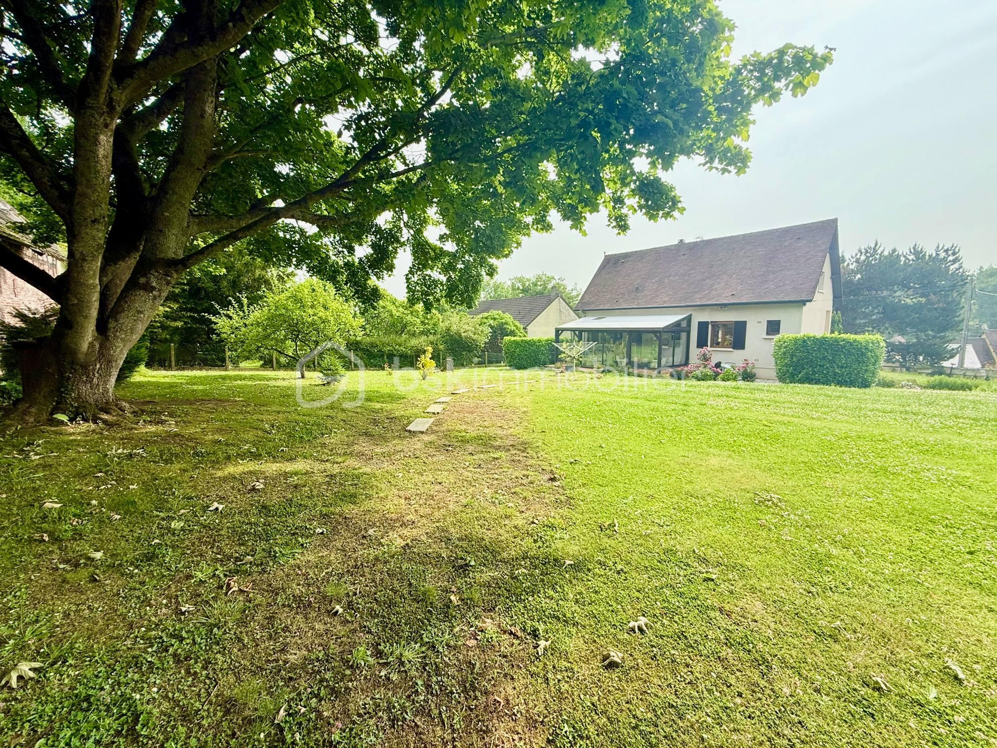 Maison de 121 m² - Jardin 1.jpg