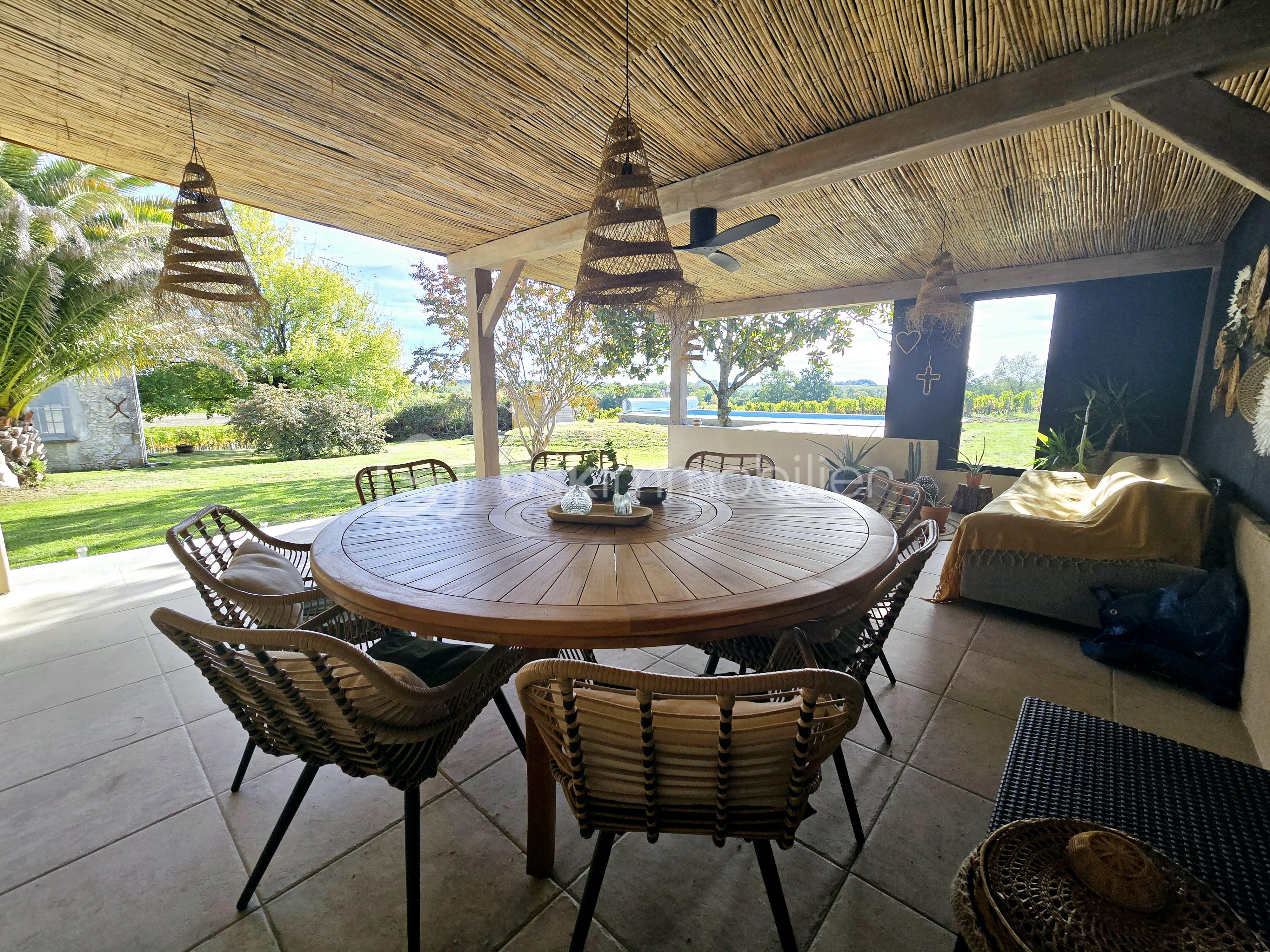 Maison de 200 m² - 20251002_163749.jpg