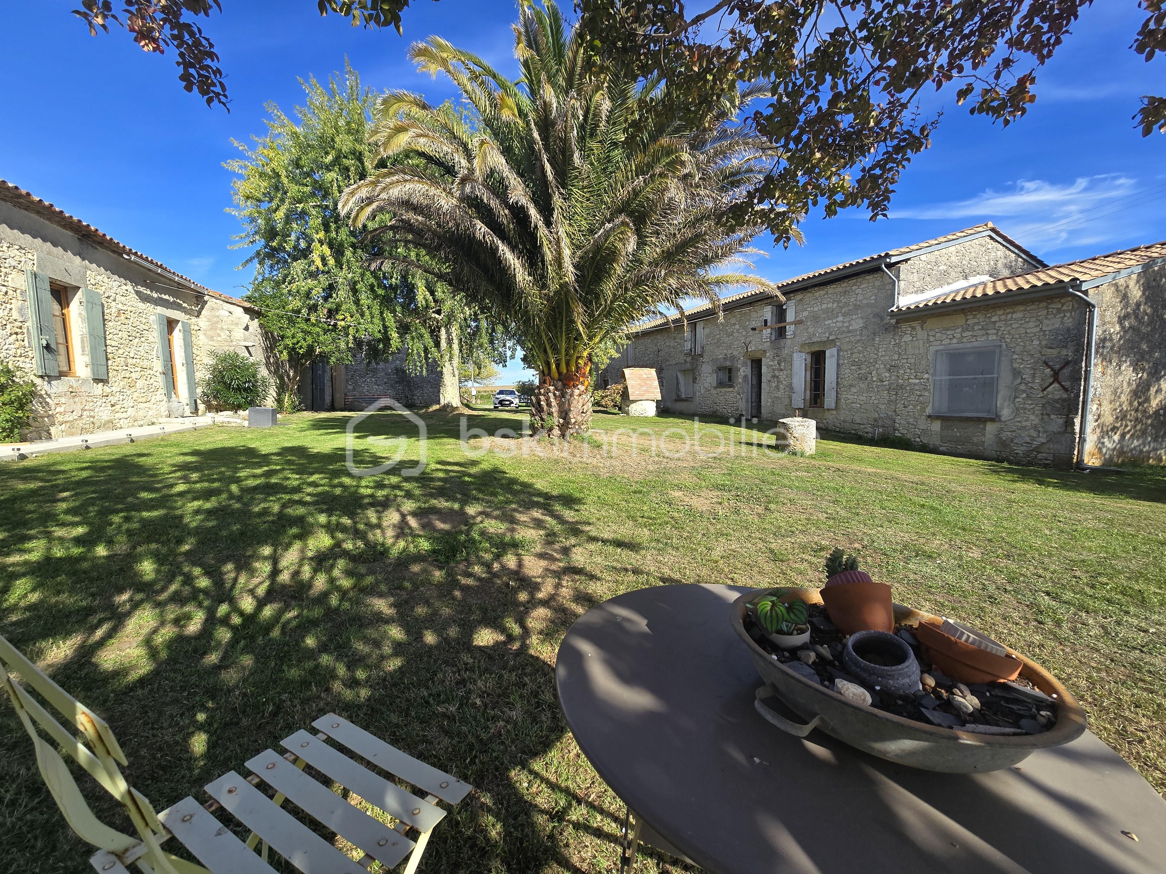 Maison de 200 m² - 20251002_163910.jpg
