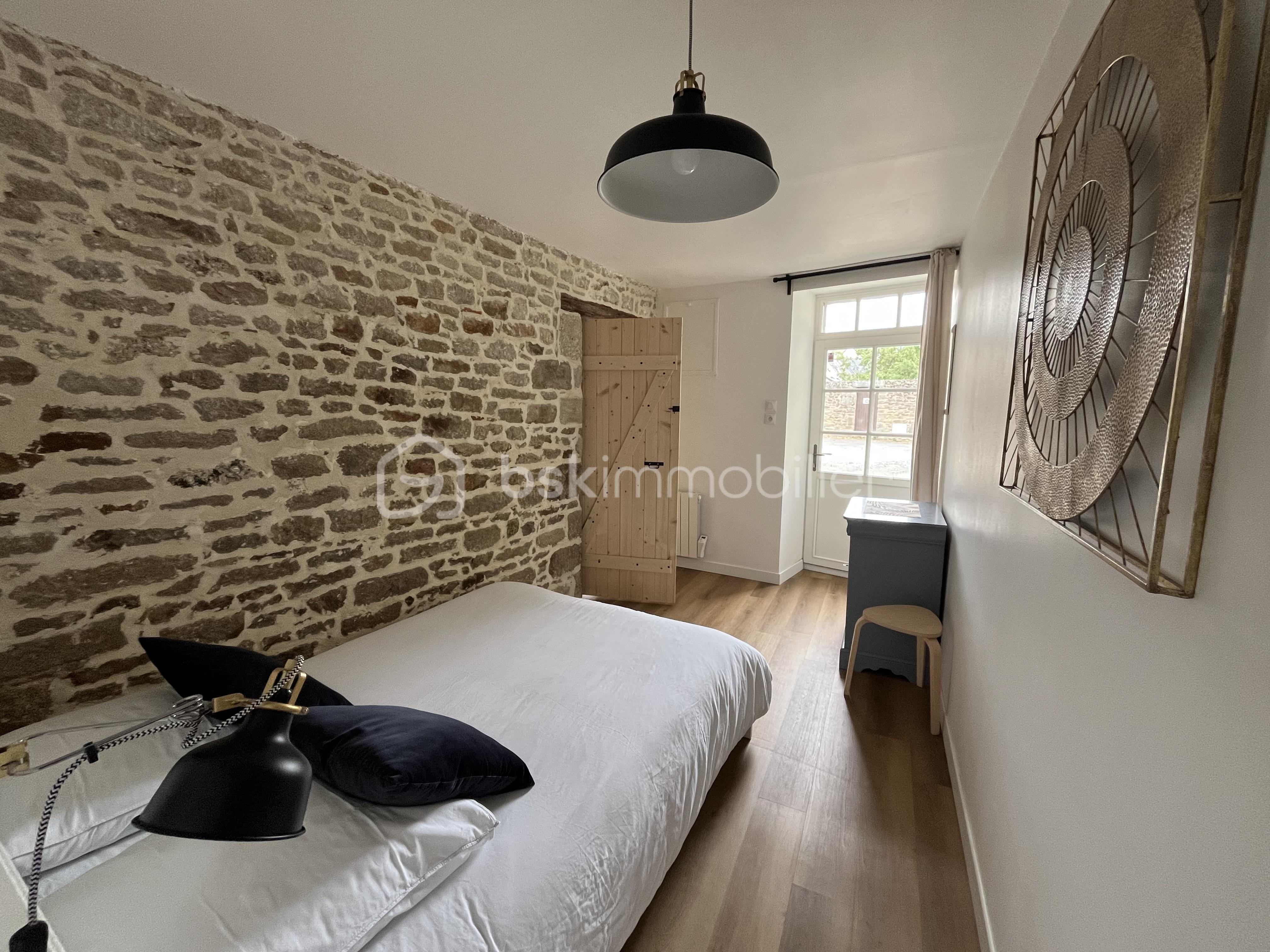 Local d'activités de 92,10 m² - IMG_4777.jpg