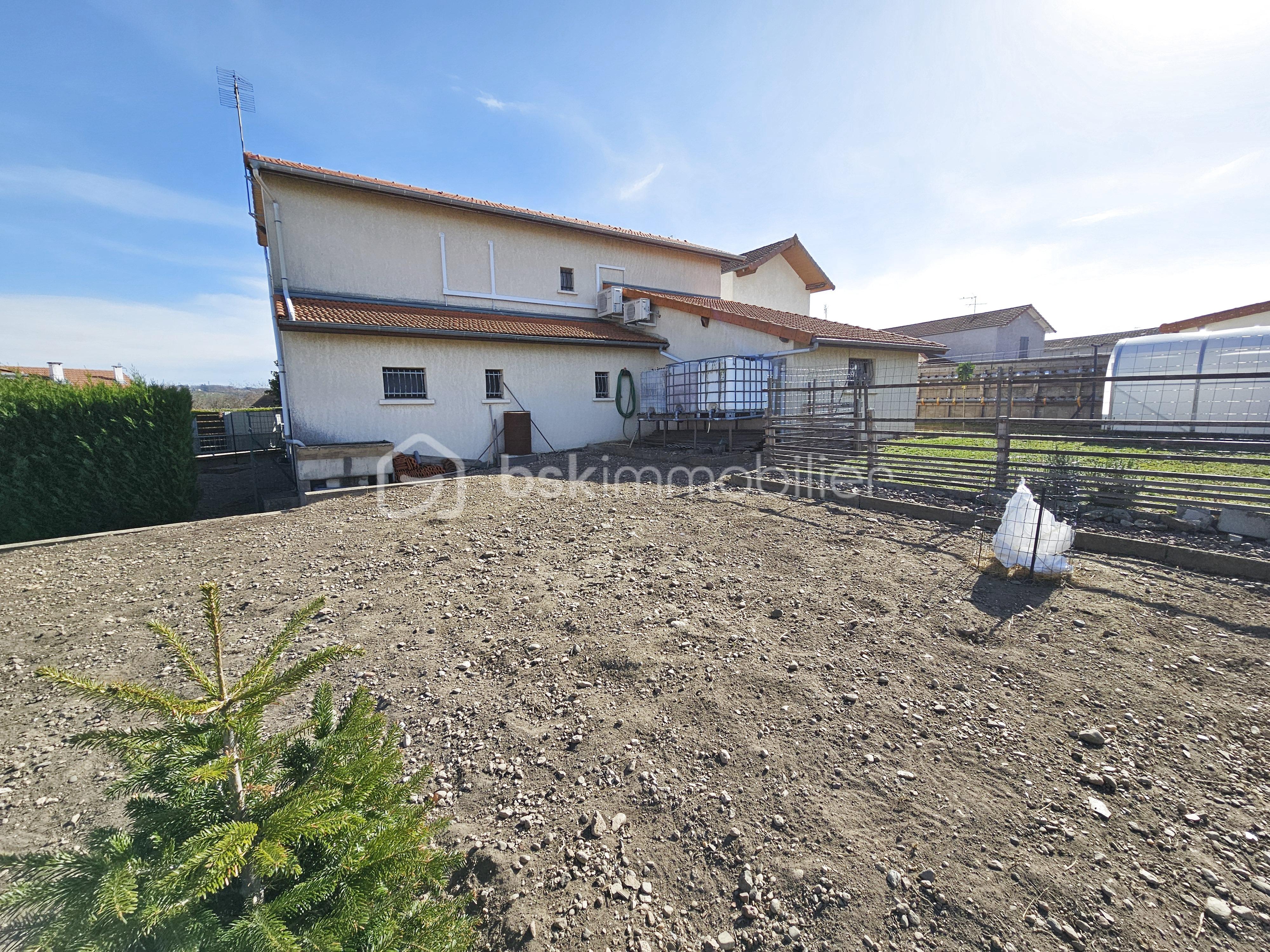 Maison de 90,43 m² - photo_d33bf9a7fd2ba0ad4b838e38fda92215_Inc_0.jpg