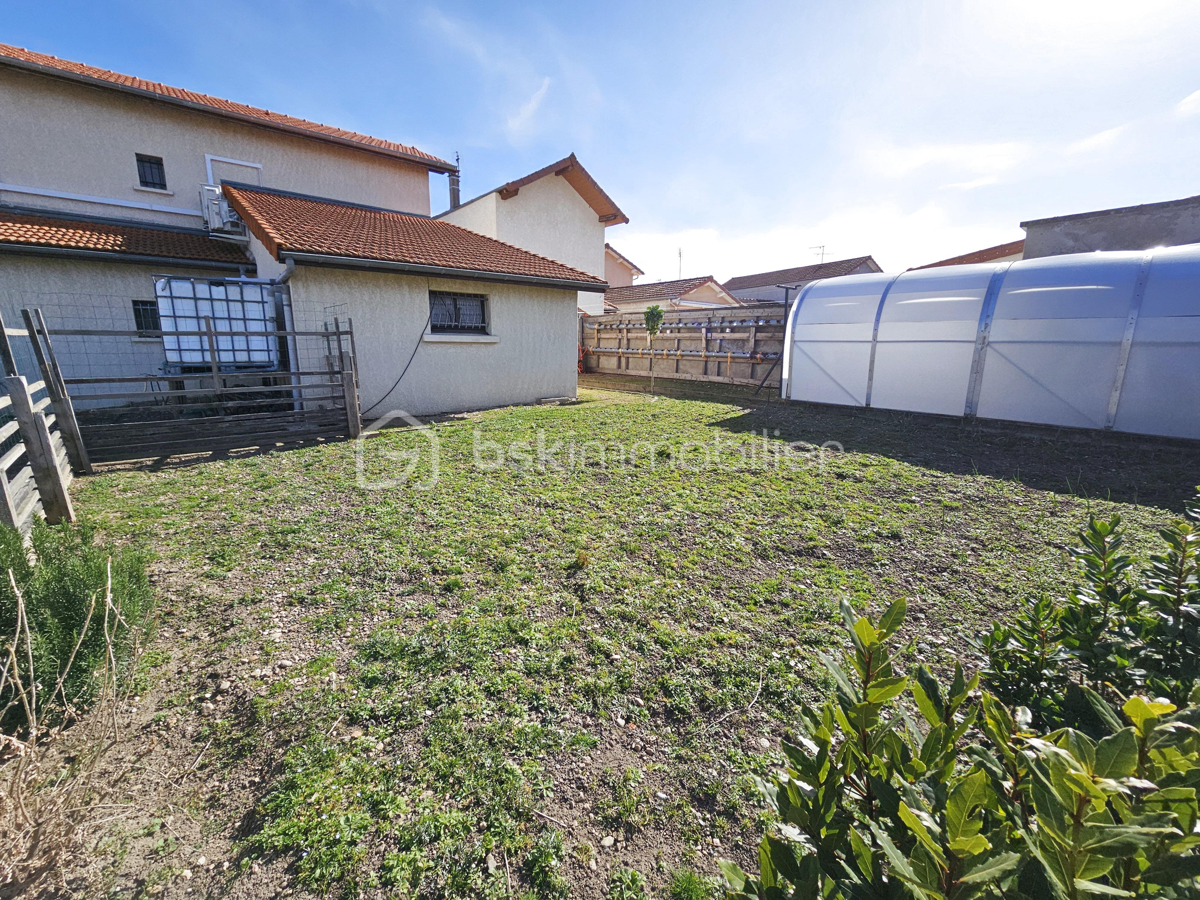 Maison de 90,43 m² - photo_027cb7ef65c05f4a54676923001697f7_Inc_0.jpg