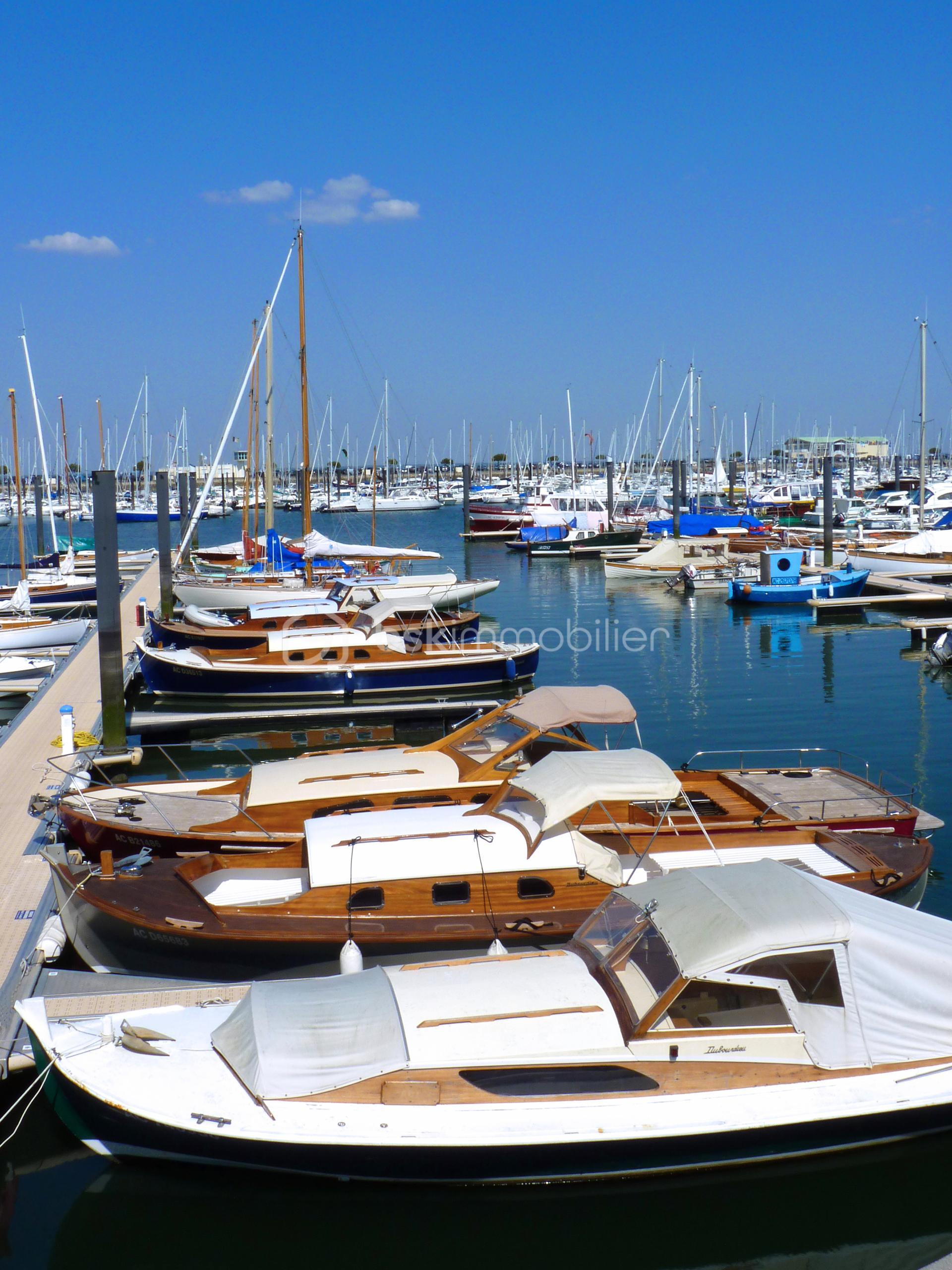 Appartement de 24,53 m² - bateaux-plaisance-port2-1920x2560.jpg