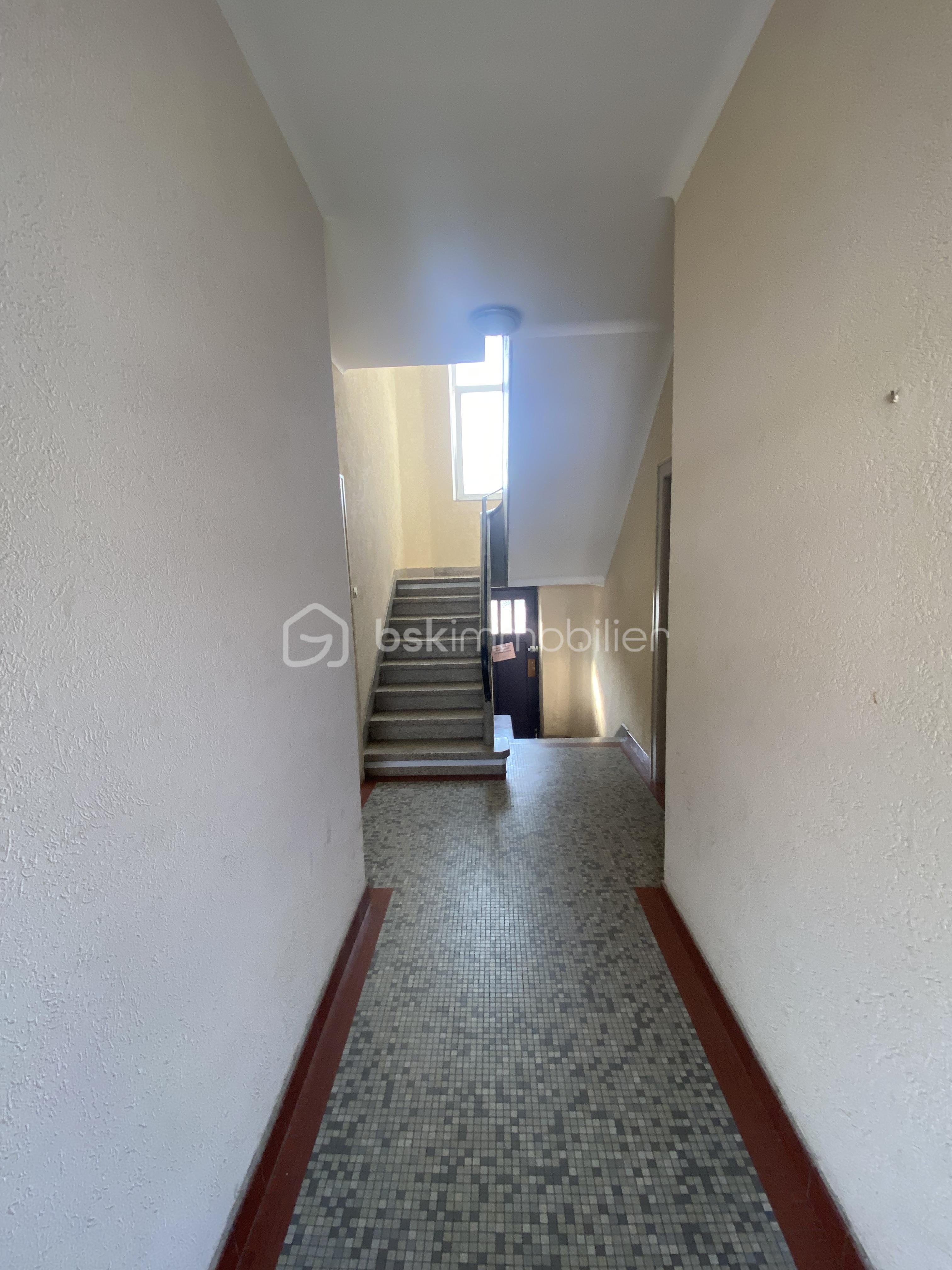 Immeuble de 300 m² - IMG_8790.jpg