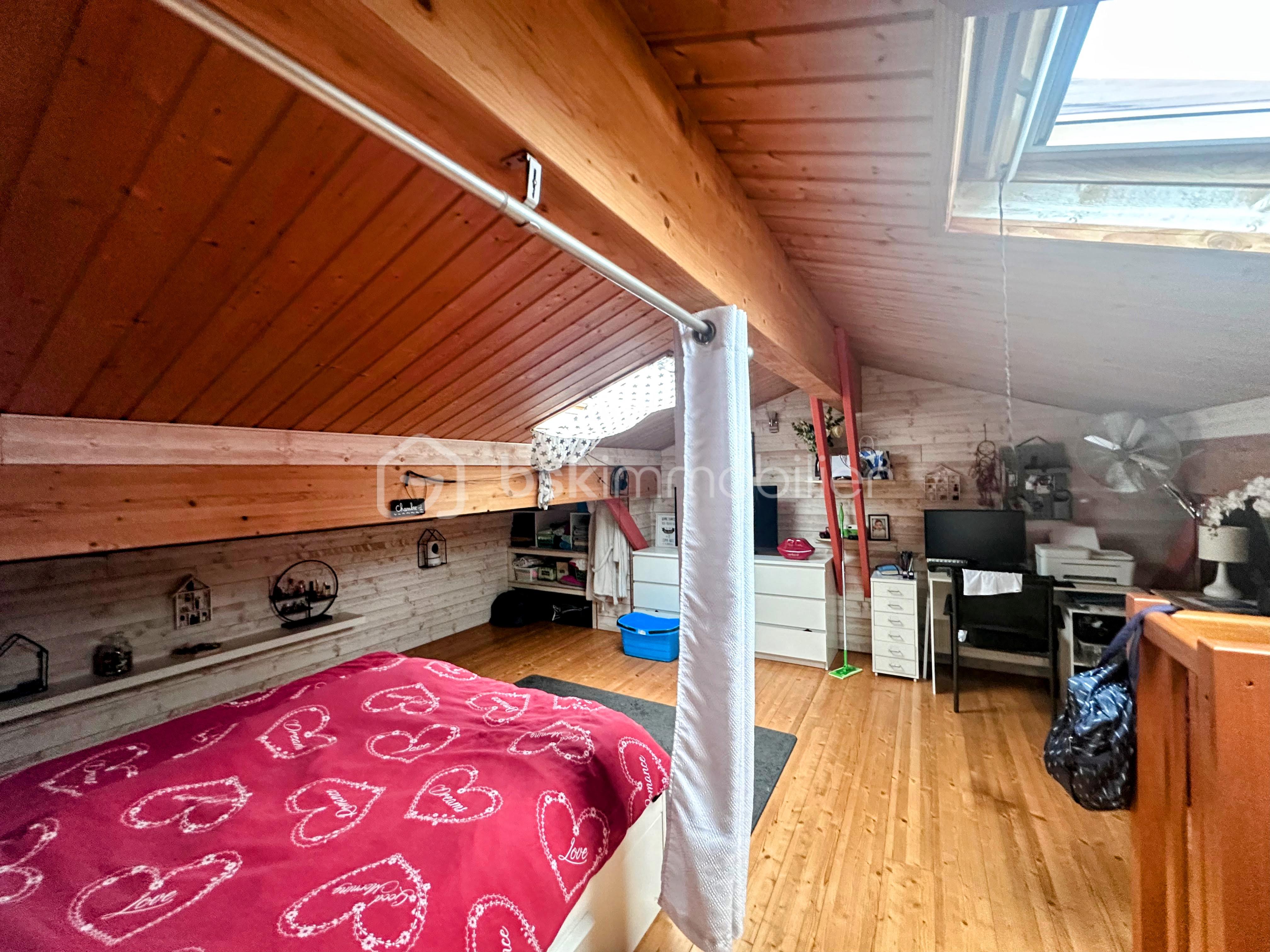 Maison traditionnelle de 88 m² - C2AB0E87-34F7-4E62-8C6F-A183535330F5.JPG