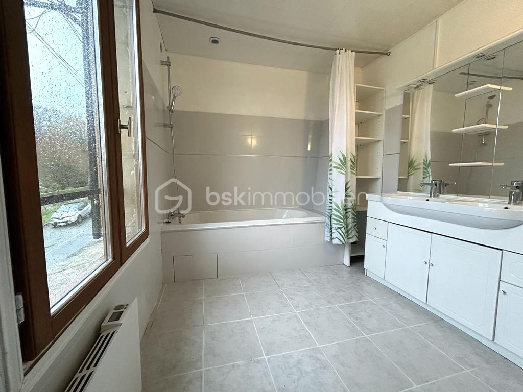 Maison en pierre de 148 m² - 7e070499-24e4-4b0f-bcd1-10f7238bed7d.jpeg