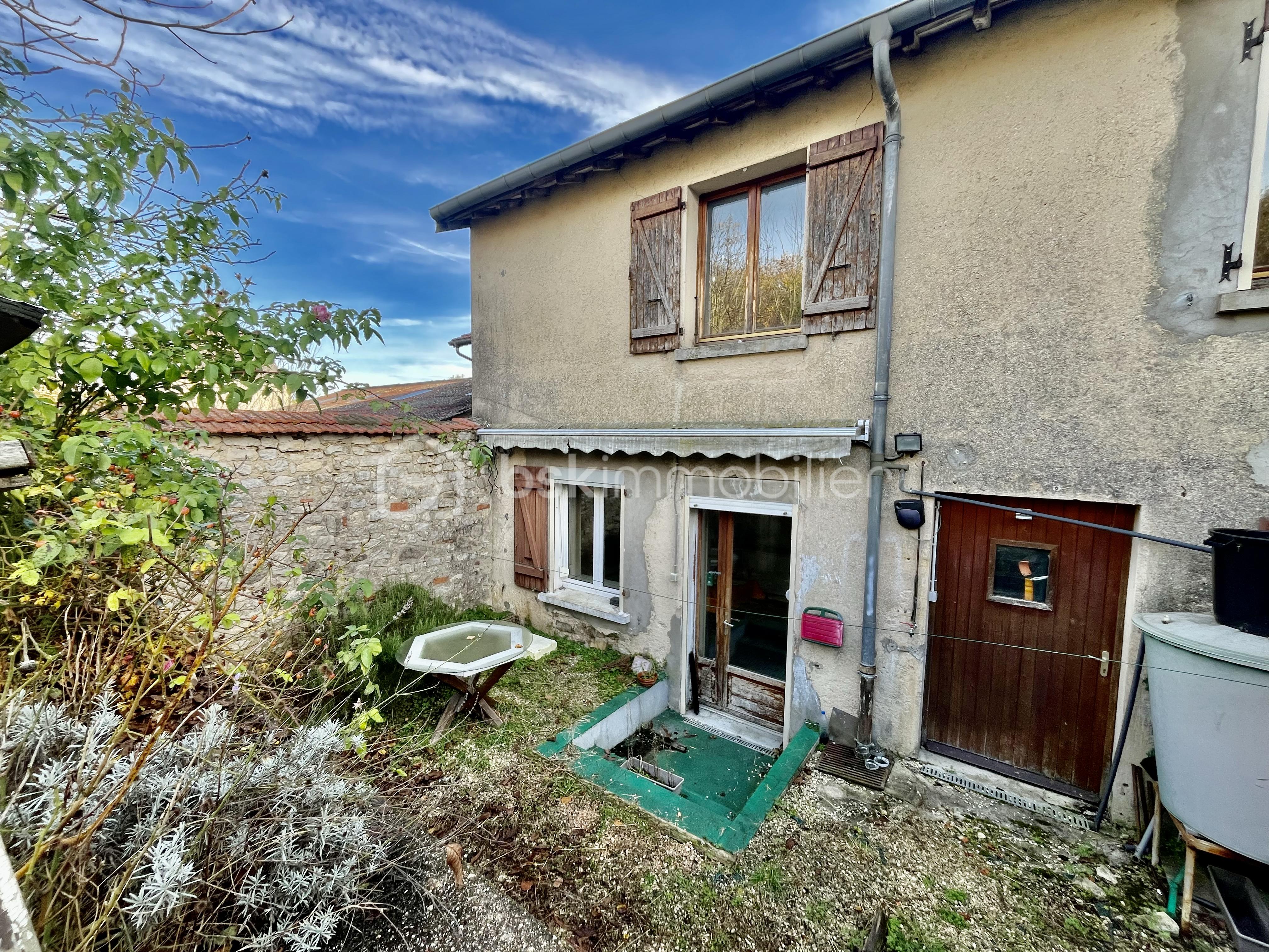 Maison de 130 m² - tempImage4Mjowe.png