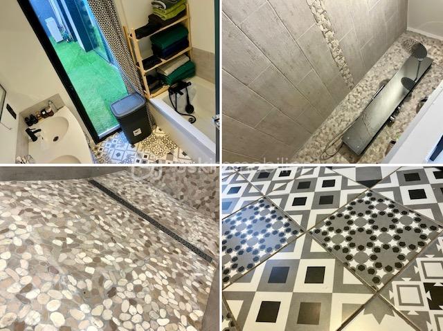 Maison de 620 m² - dumoulin_amalgame_salle_de_bains.jpg