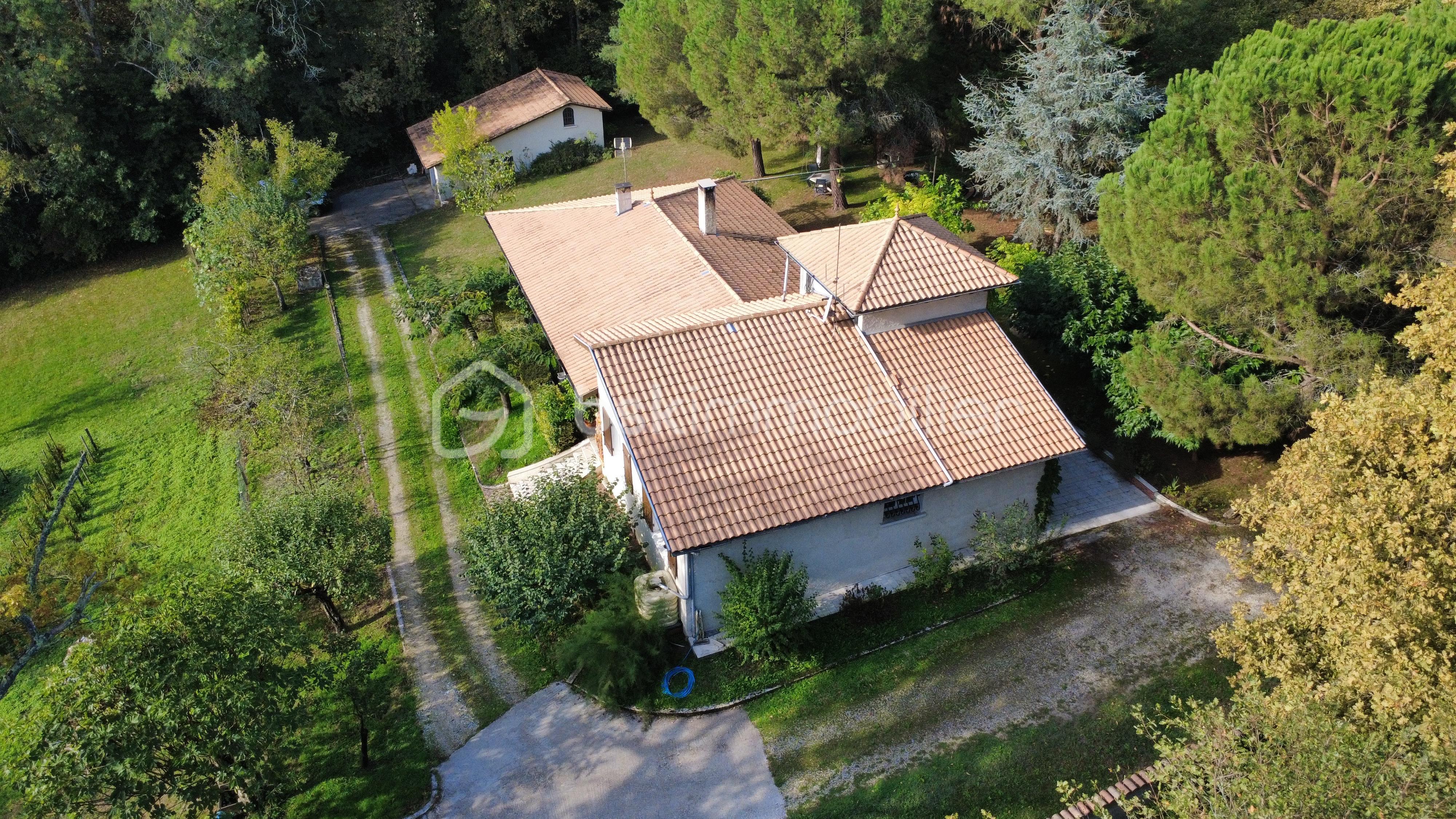 Propriete de 190 m² - dji_fly_20250927_102856_124_1758962088278_photo_optimized.JPG
