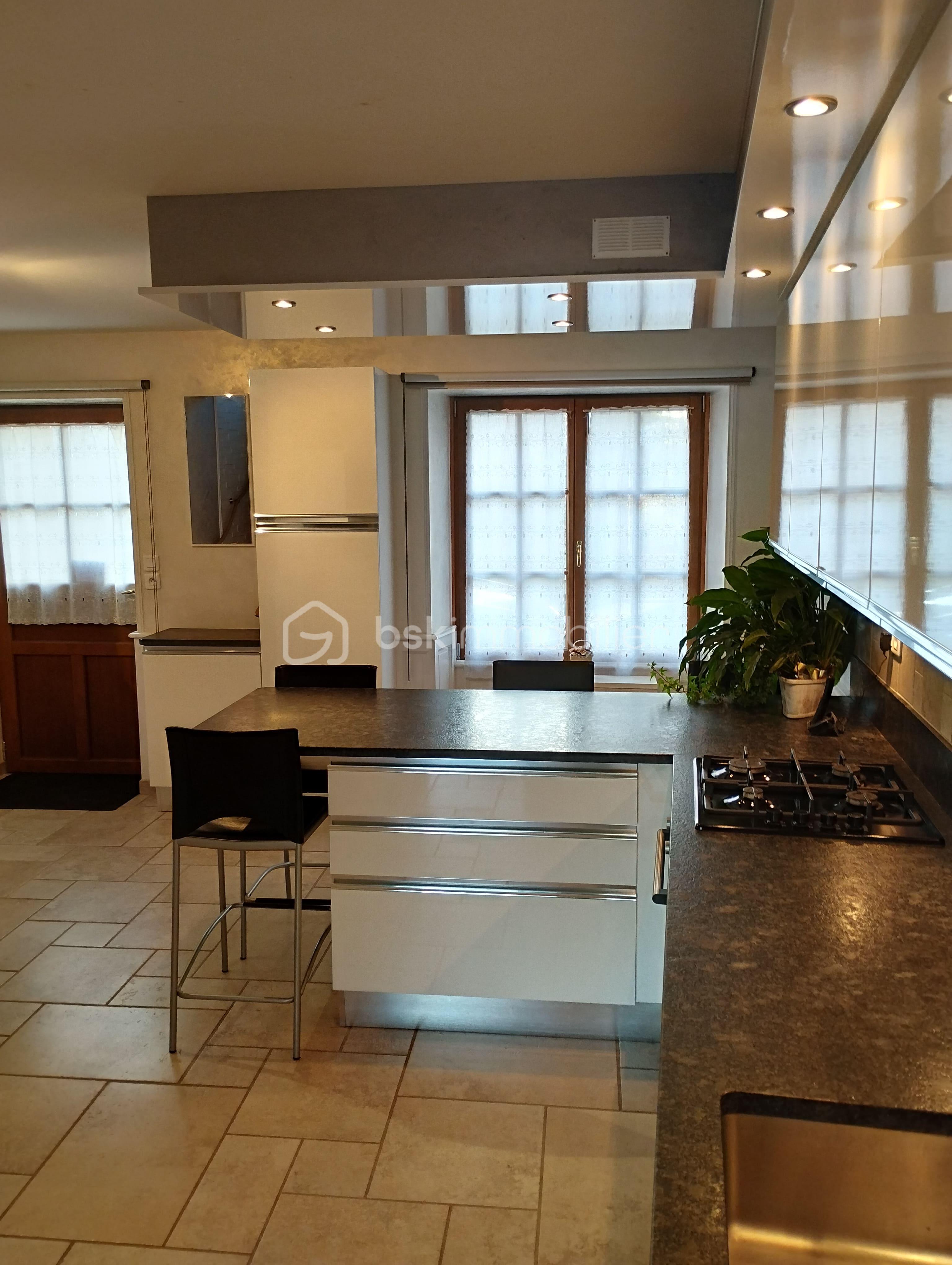Maison de 158 m² - Cuisine 2 (2).jpg