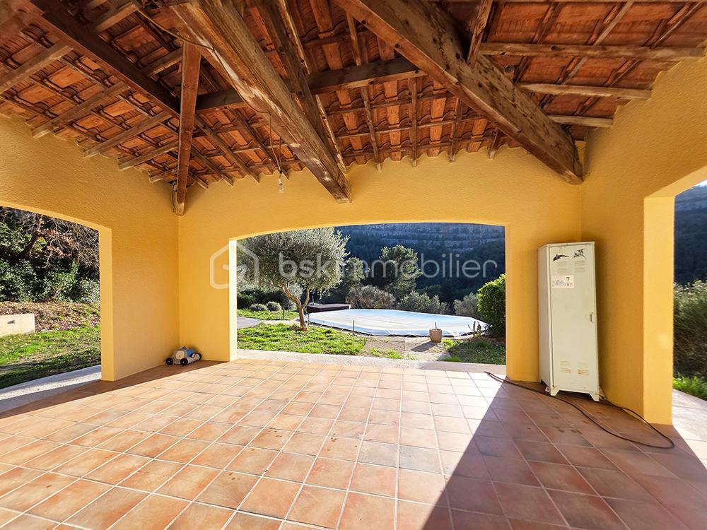 Maison provencale de 157 m² - terrasse1.jpg