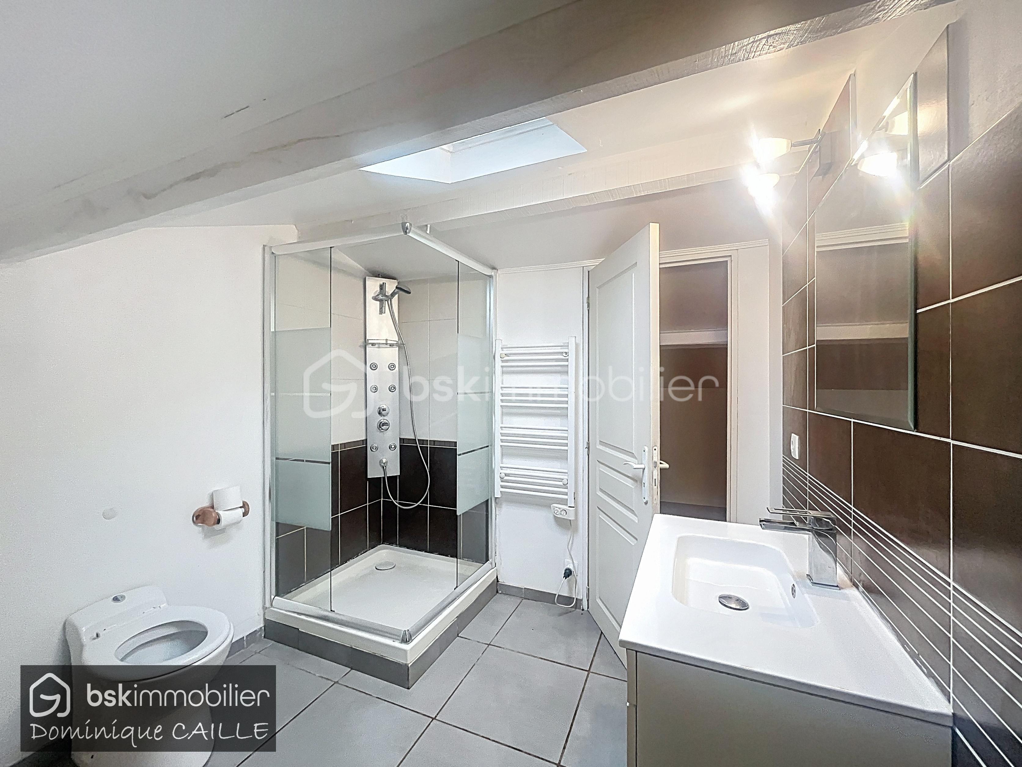 salle eau etage.jpg
